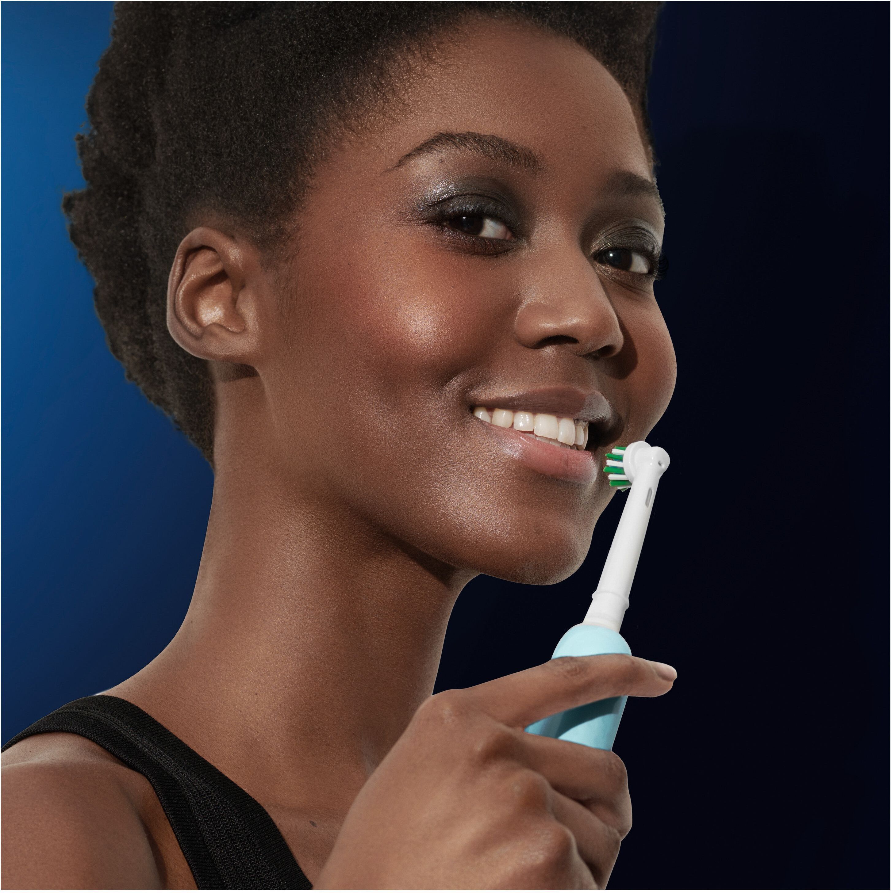 Oral-B Pro Series 1 Duo Pack -sähköhammasharja, musta / sininen