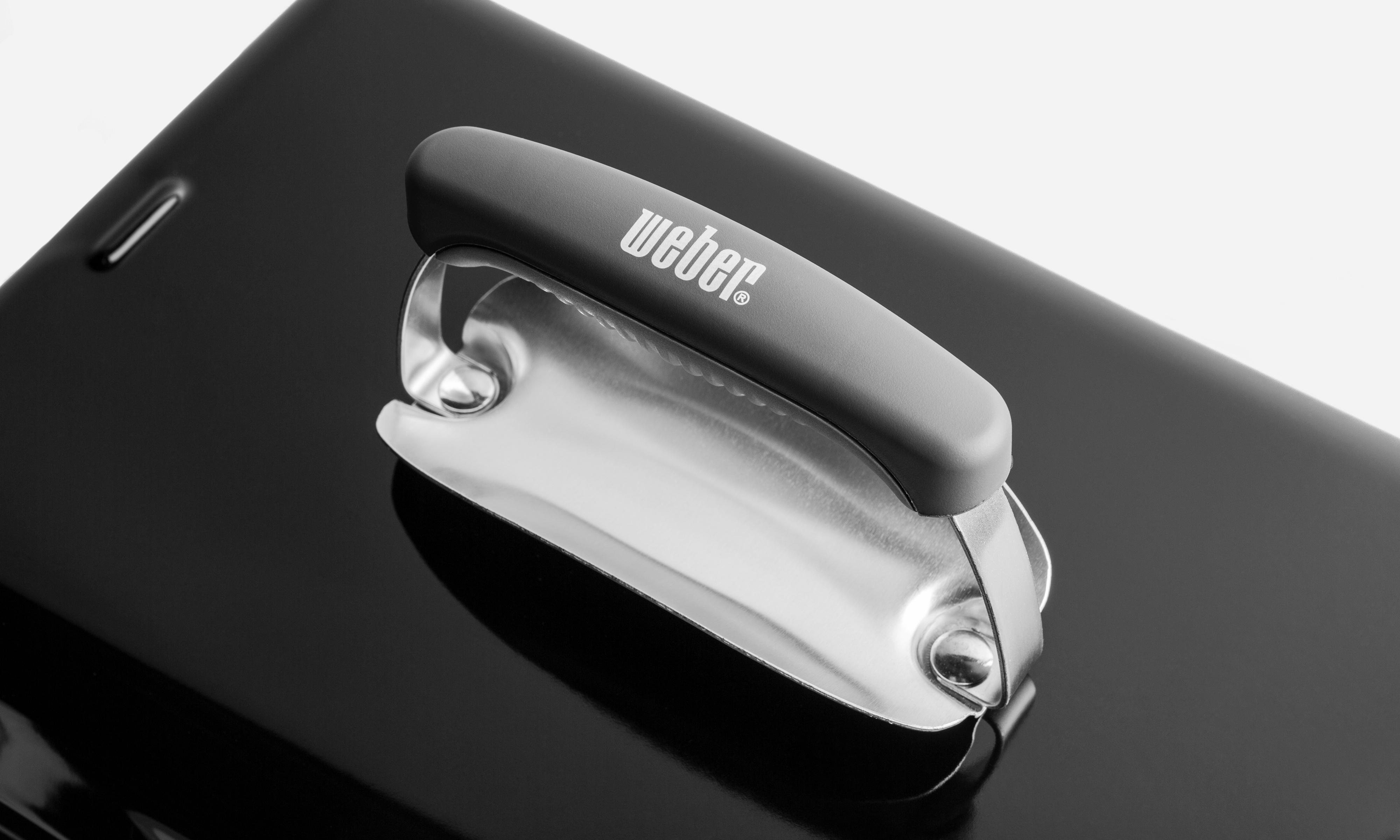 Weber Go-Anywhere -matkagrilli, kaasukäyttöinen, musta