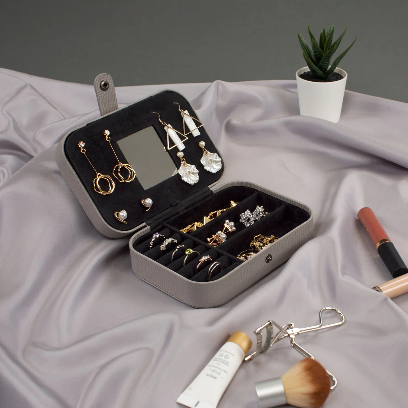 Heys Beauty Mini Jewelry Case -korurasia, beige