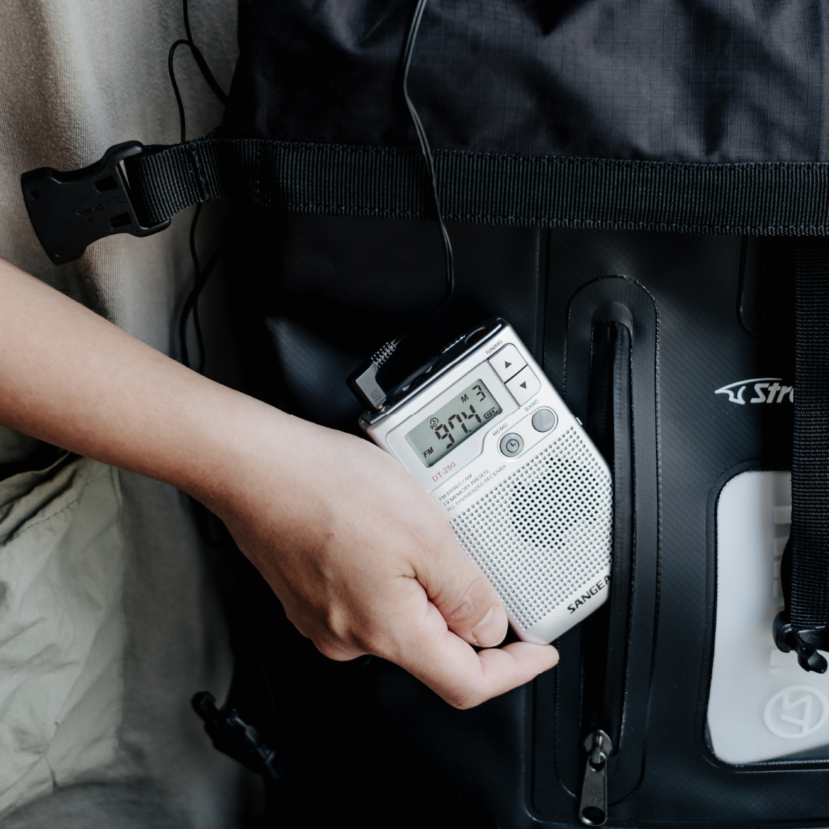 Sangean PR-D4BT AM/FM-pöytäradio, Bluetooth, beige