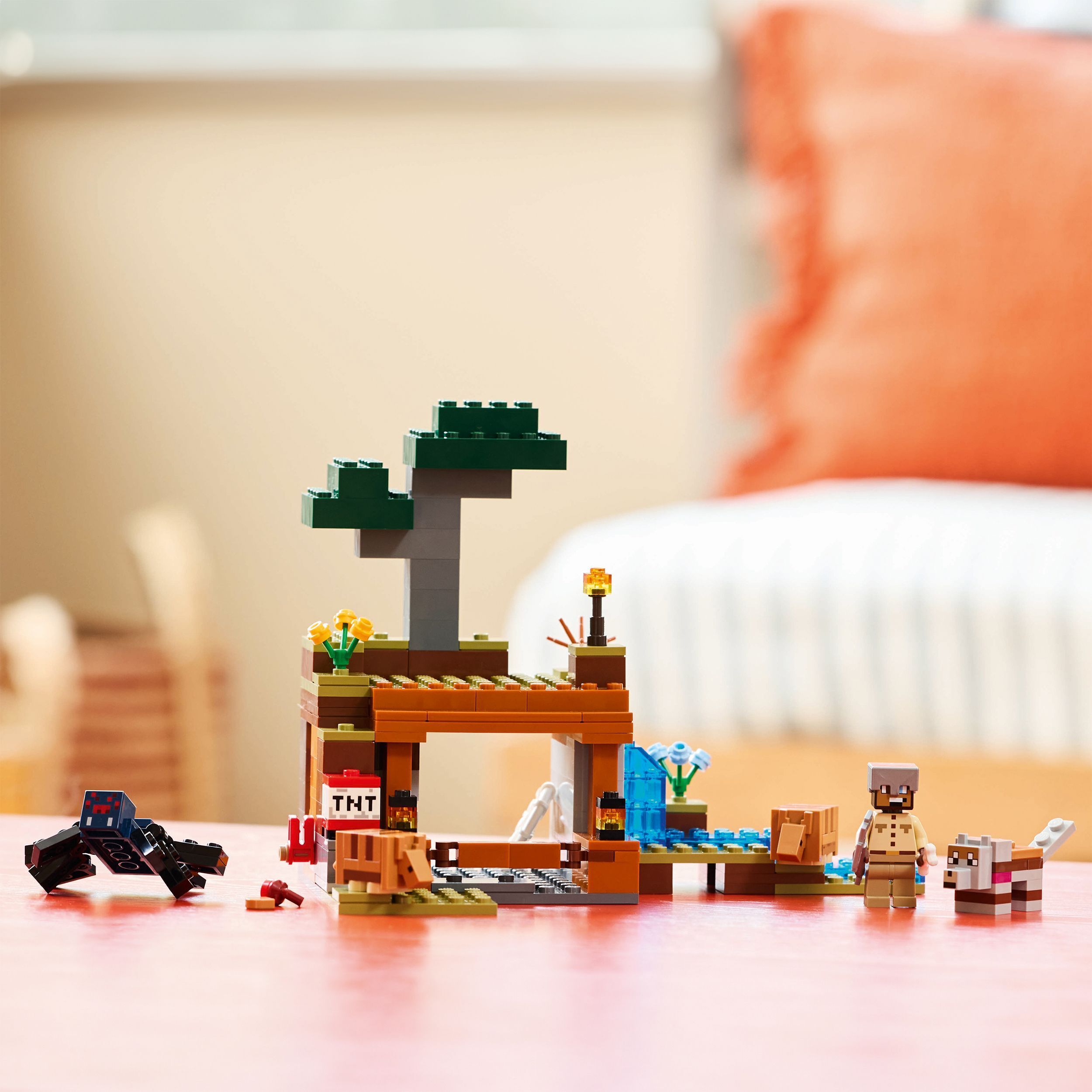 LEGO Minecraft 21269 – Vyötiäisen kaivos