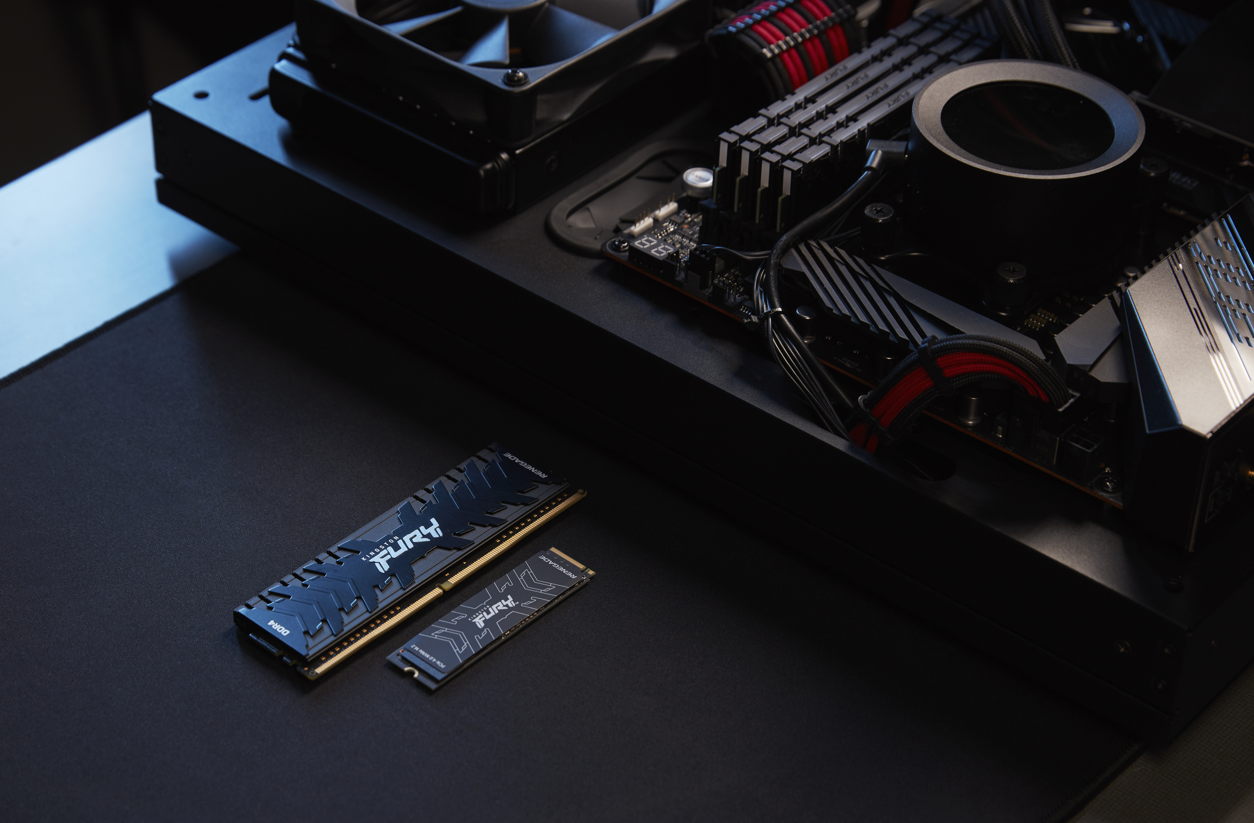 Kingston FURY Renegade 1 Tt M.2 NVMe -SSD-kovalevy