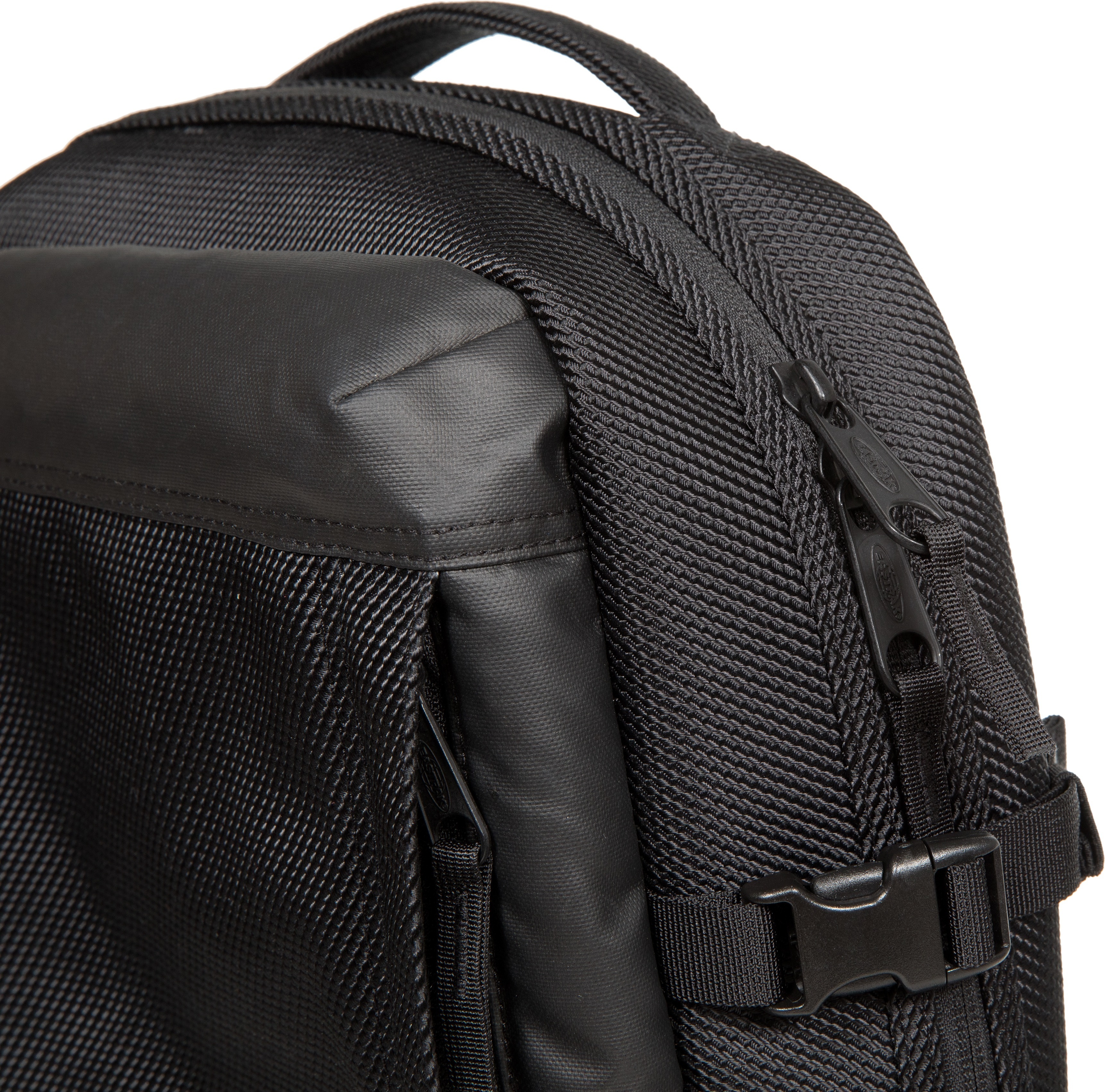 Eastpak TECUM M Cnnct Coat -reppu, musta