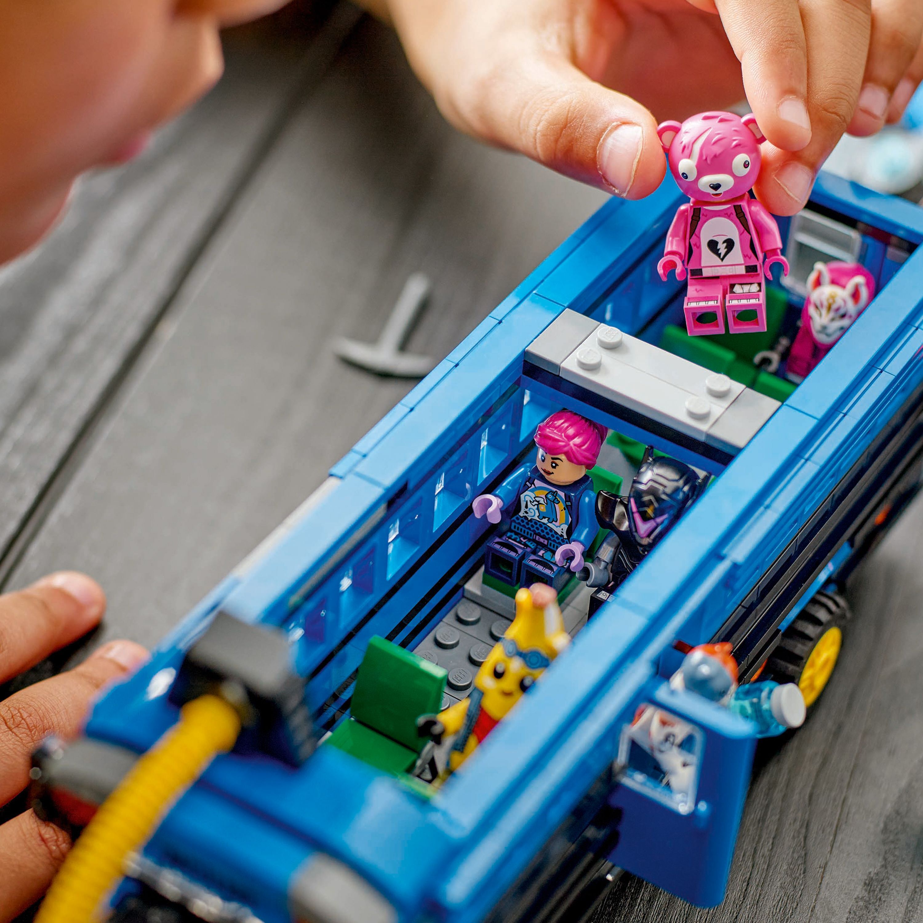 LEGO Fortnite 77073 – Battle Bus