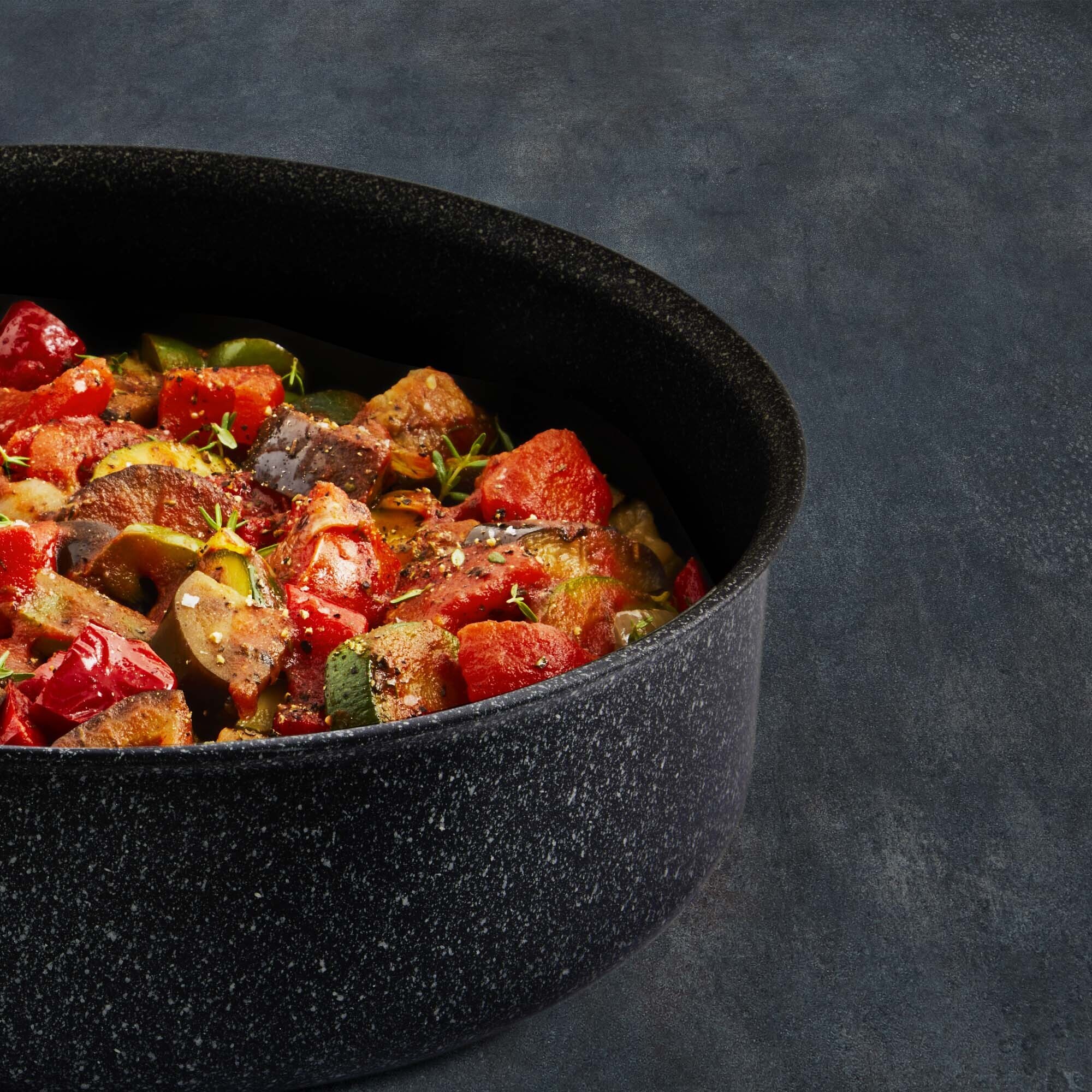 Tefal Intens'Ceram -paistokasari lasikannella 24 cm/3,2 L, musta