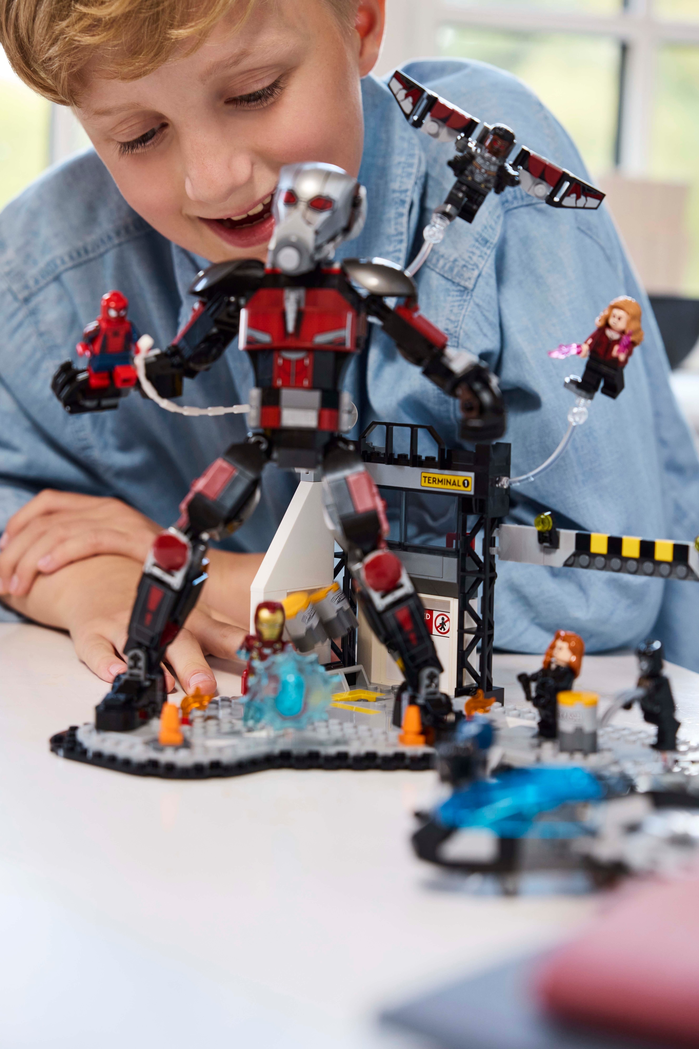 LEGO Super Heroes Marvel 76314 – Captain America: Civil War Toimintataistelu
