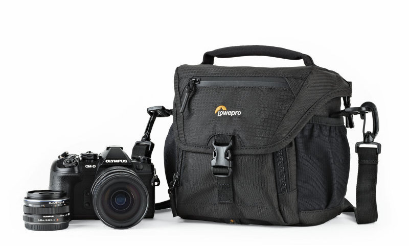 Lowepro Nova 140 AW II, musta