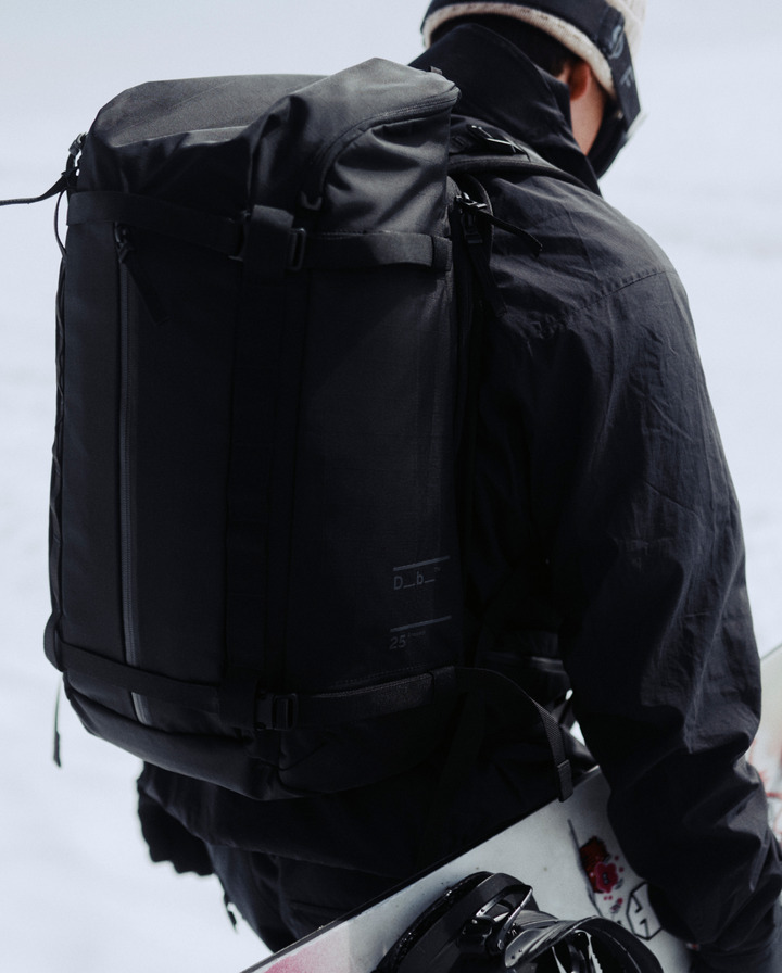 Db Snow Pro Backpack 25L -reppu, black out