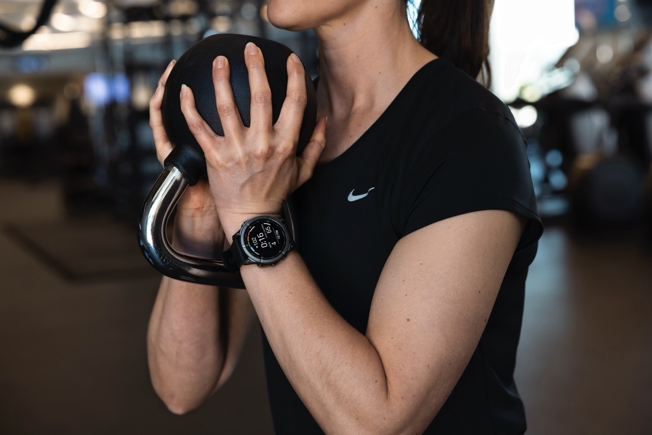 Garmin Fenix E -urheilukello, 47 mm, teräksenharmaa / musta