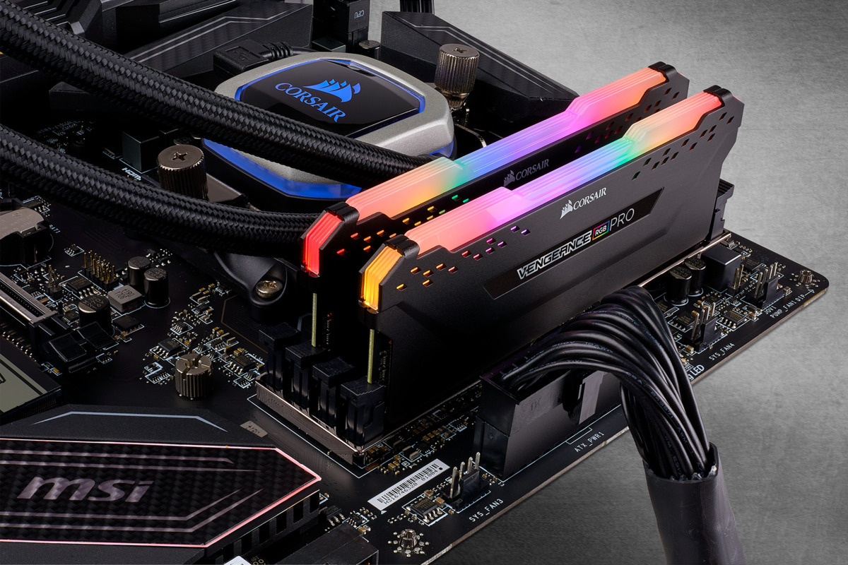 Corsair Vengeance RGB PRO DDR4 3200 MHz 64 Gt -muistimodulipaketti