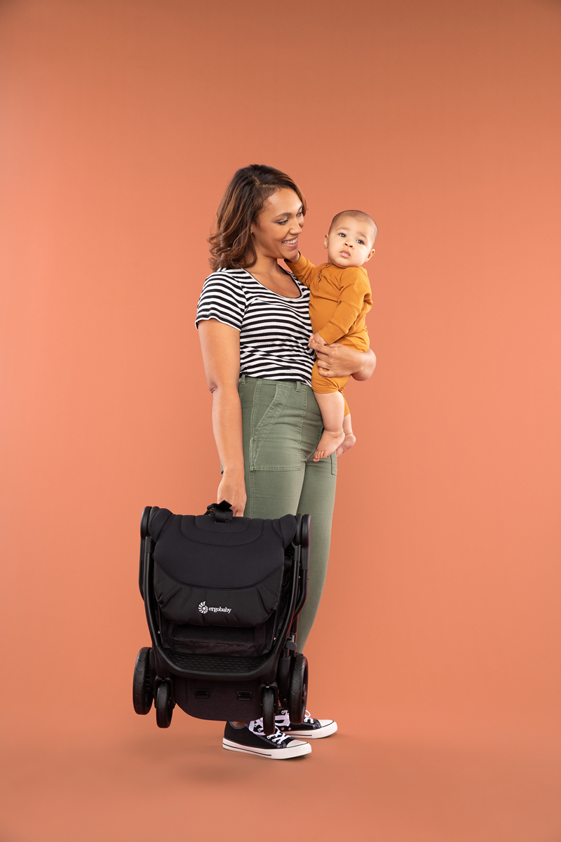 Ergobaby Metro+ -matkarattaat, Black