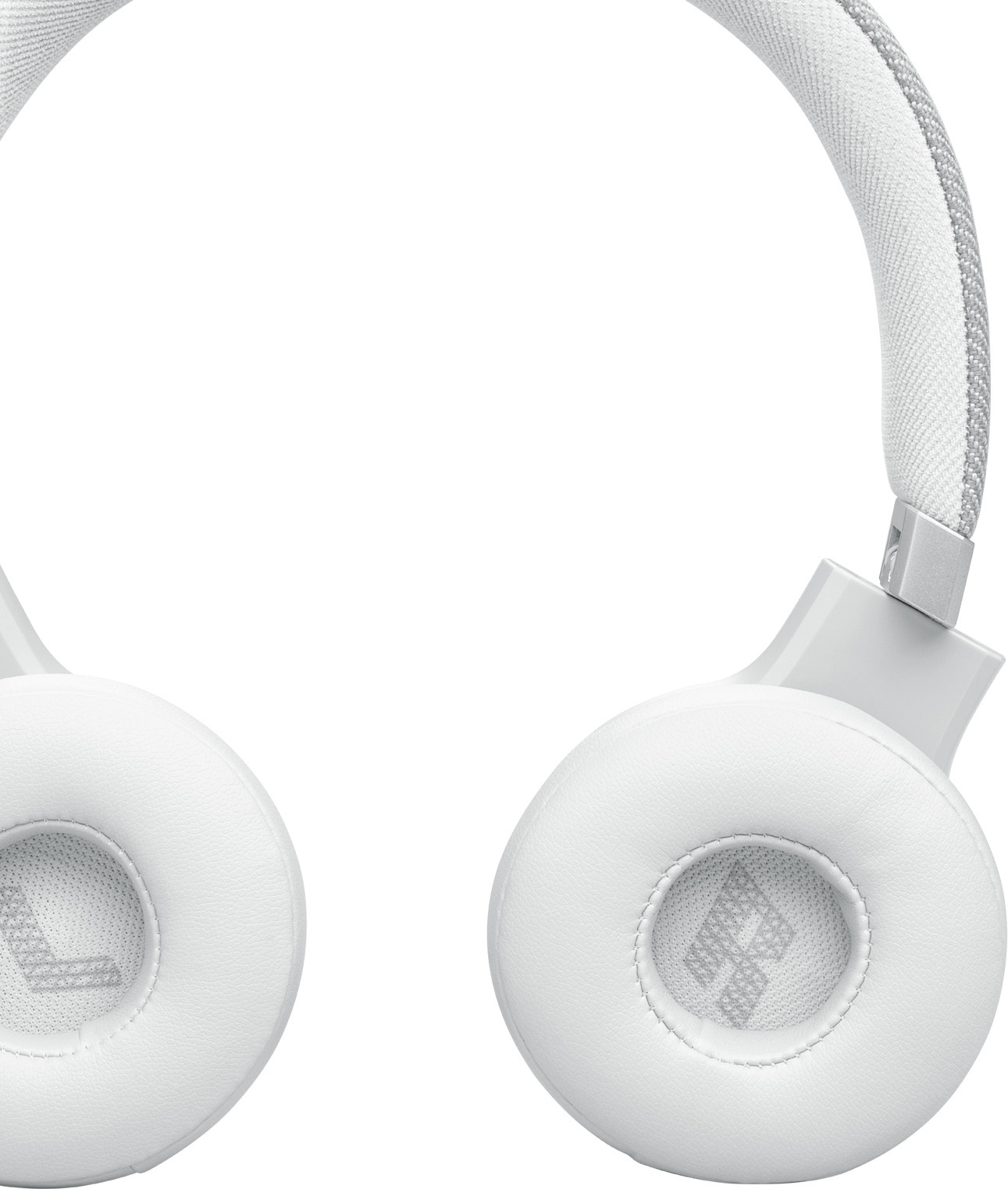 JBL LIVE 670NC vastamelukuulokkeet, valkoinen