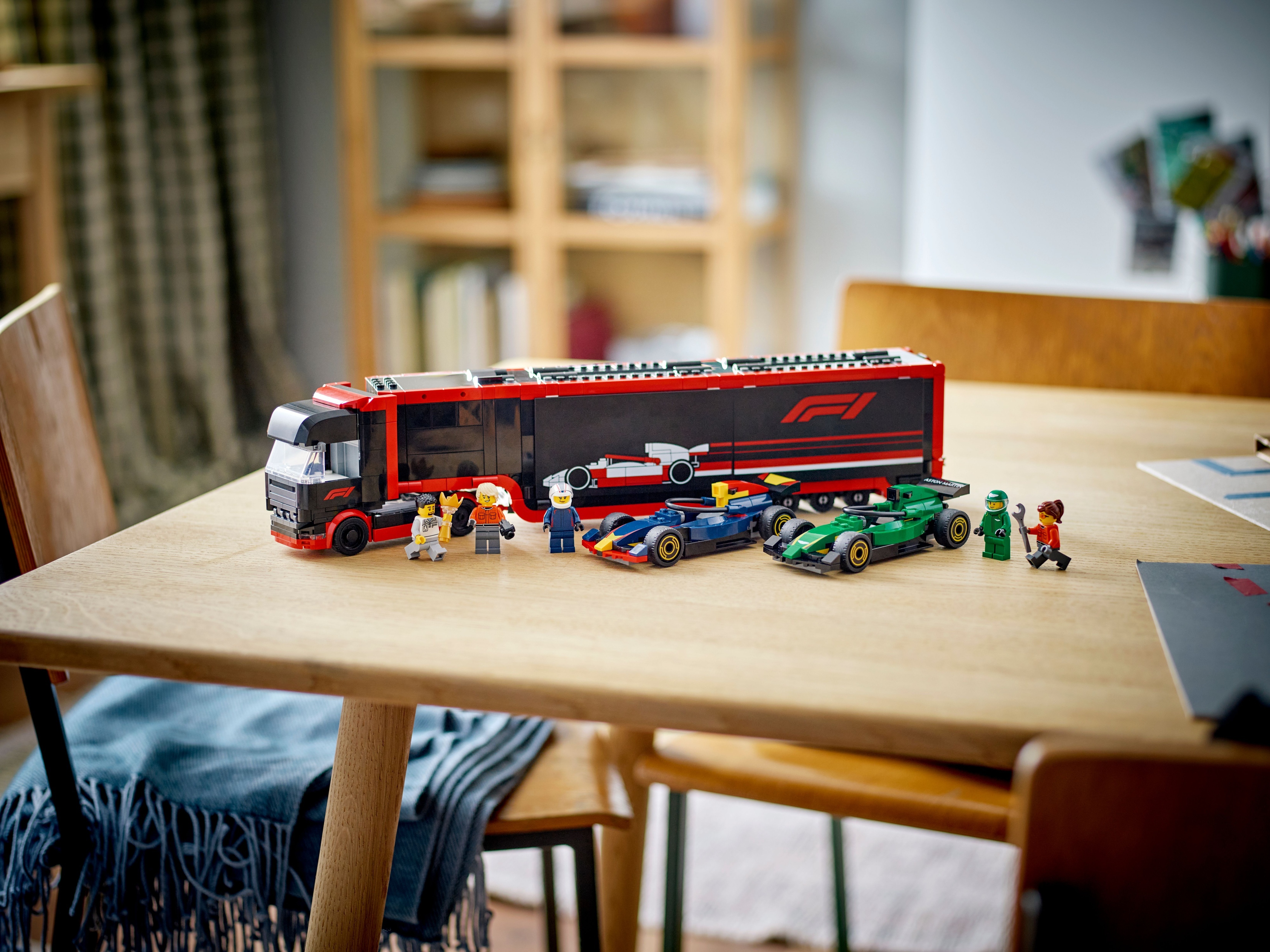 LEGO City 60445 – F1-rekka ja F1-autot RB20 ja AMR24