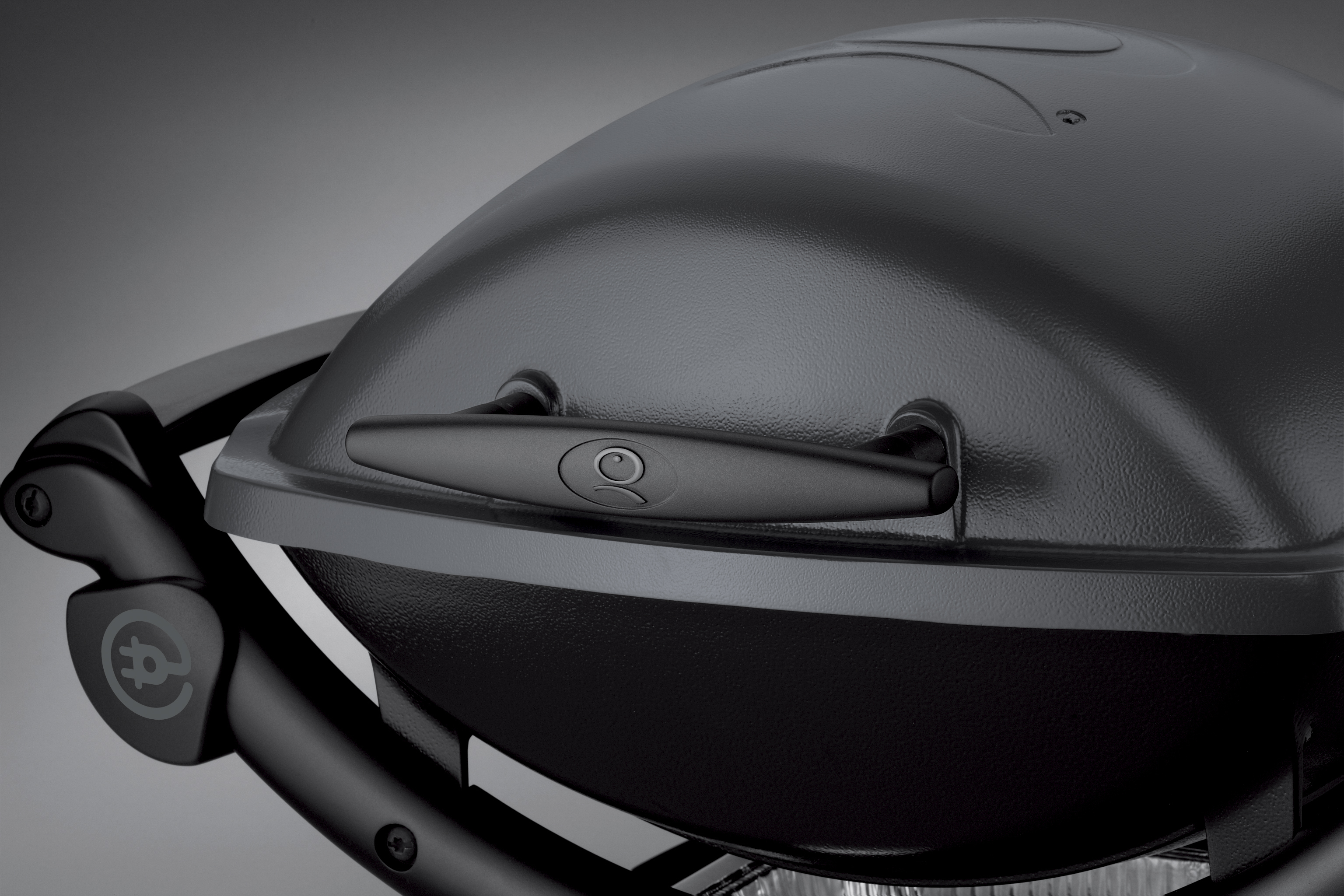 Weber Q1400 -sähkögrilli, Dark Grey