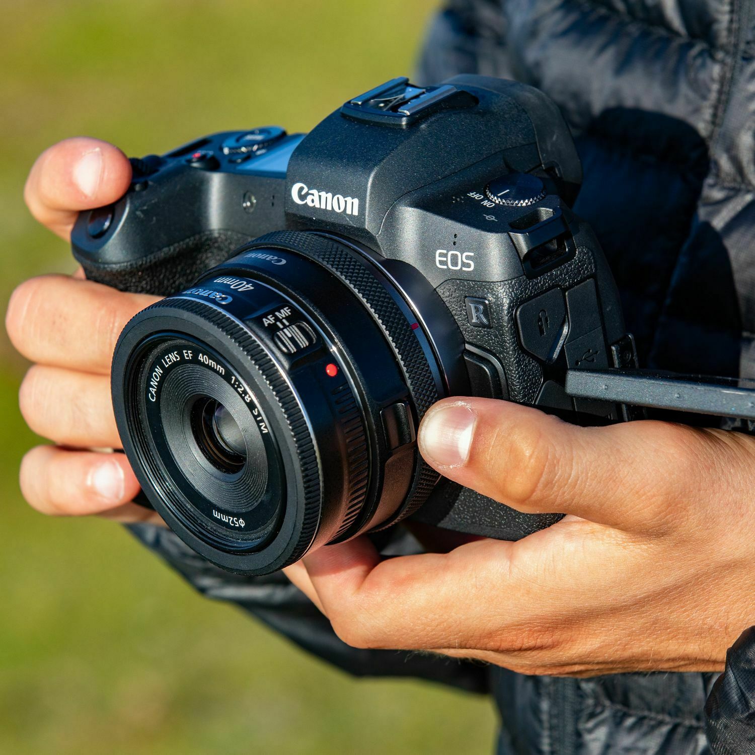 Canon EF-EOS R Control Ring -kiinnityssovitin