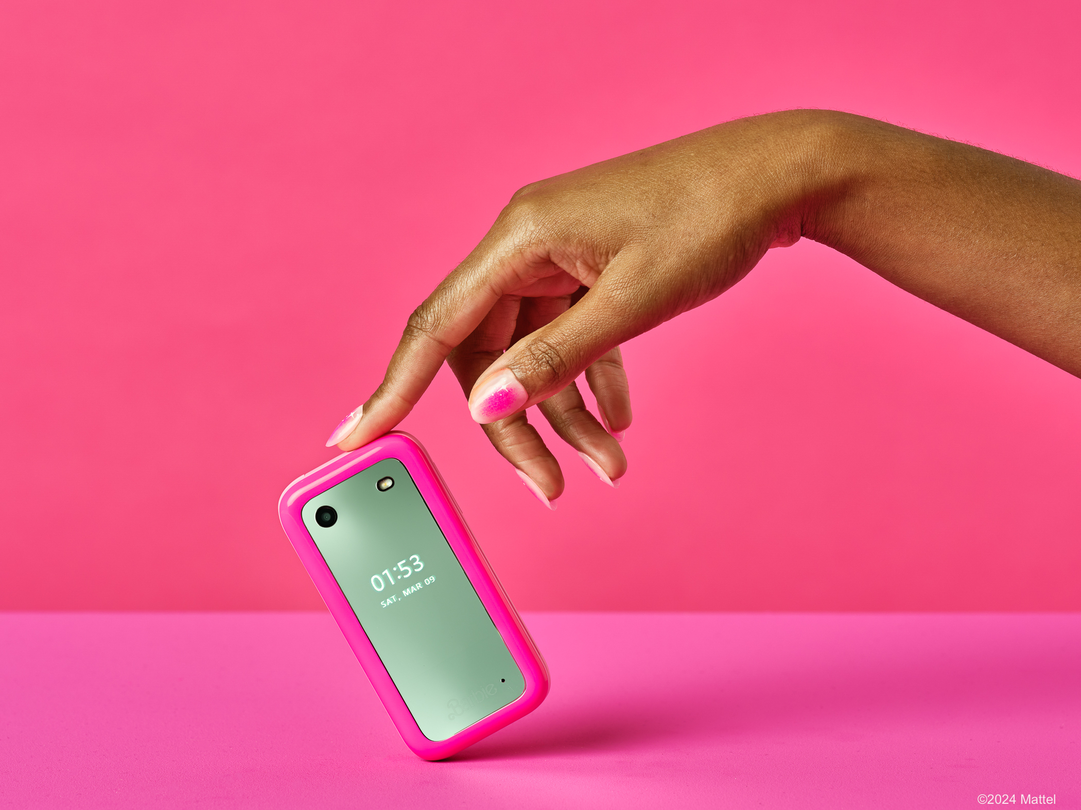 HMD Barbie Phone -peruspuhelin Dual-SIM, pinkki