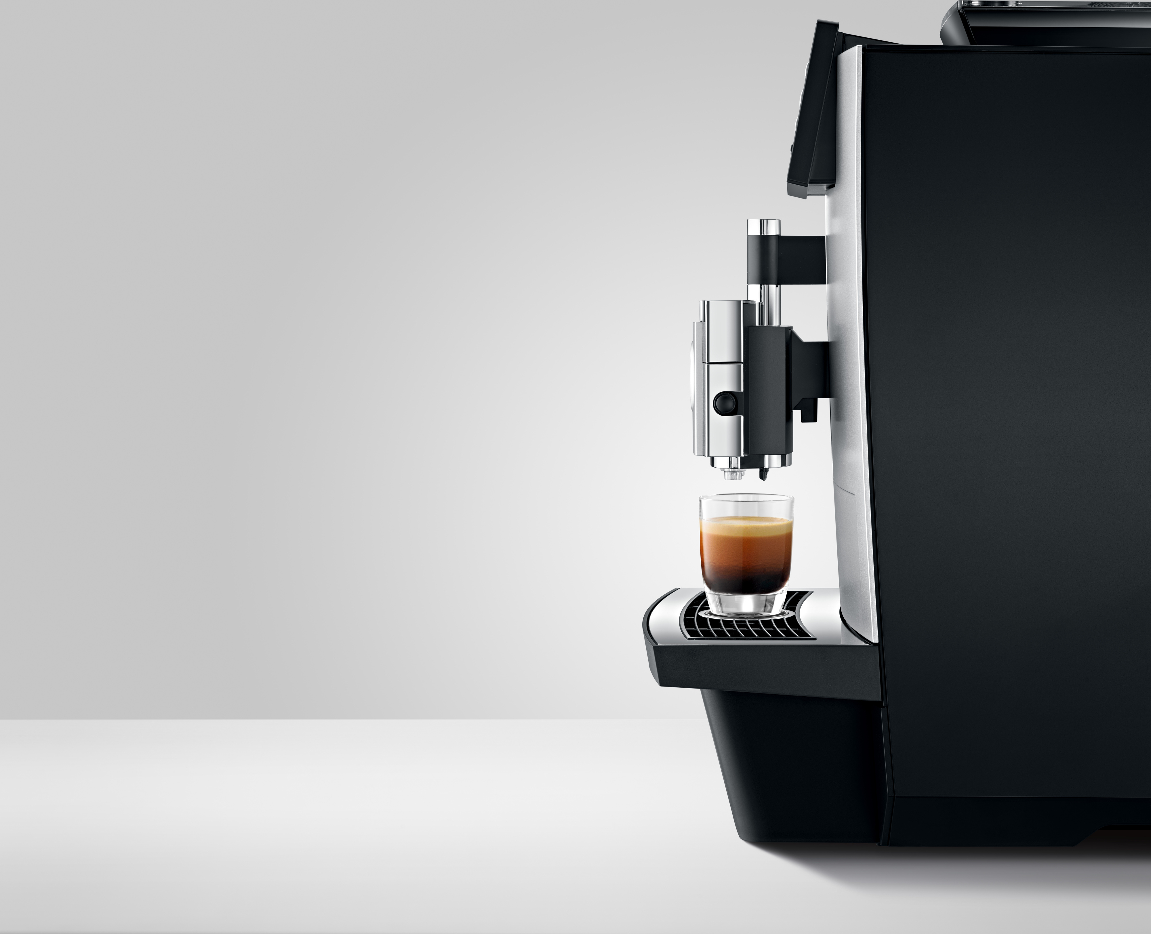 Jura X8 Platinum EA kahviautomaatti