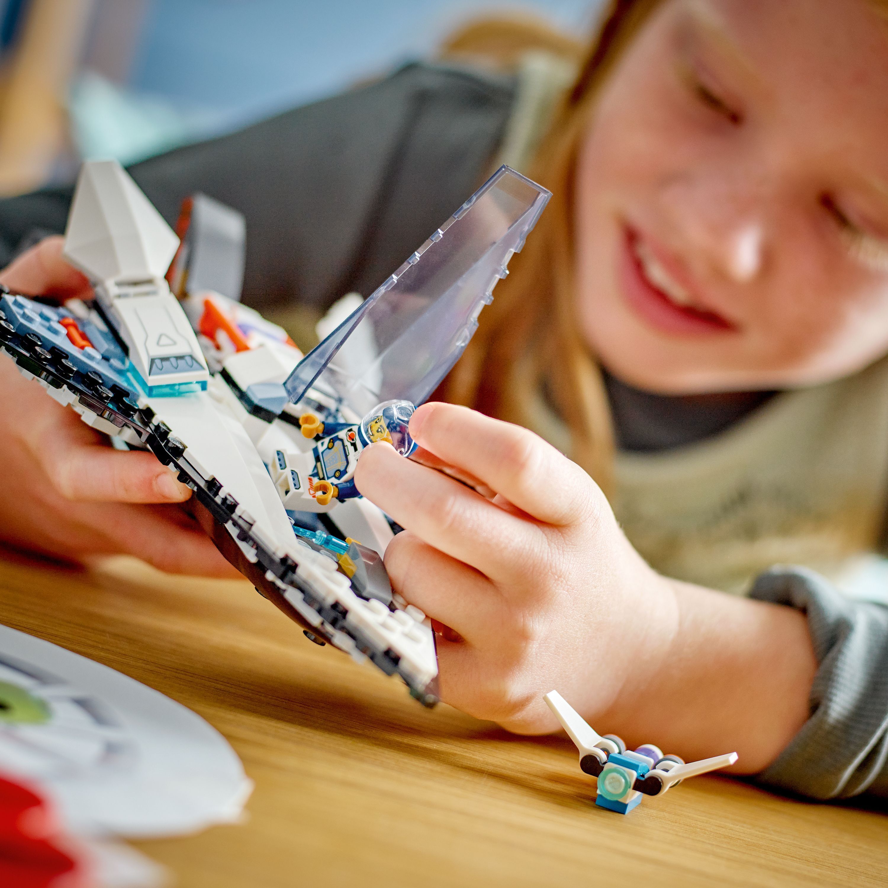 LEGO City Space 60429  - Avaruusalus ja asteroidilöytö
