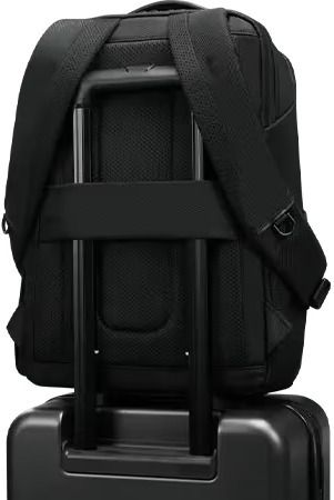Lenovo ThinkPad Professional 16" Gen 2 -tietokonereppu, musta