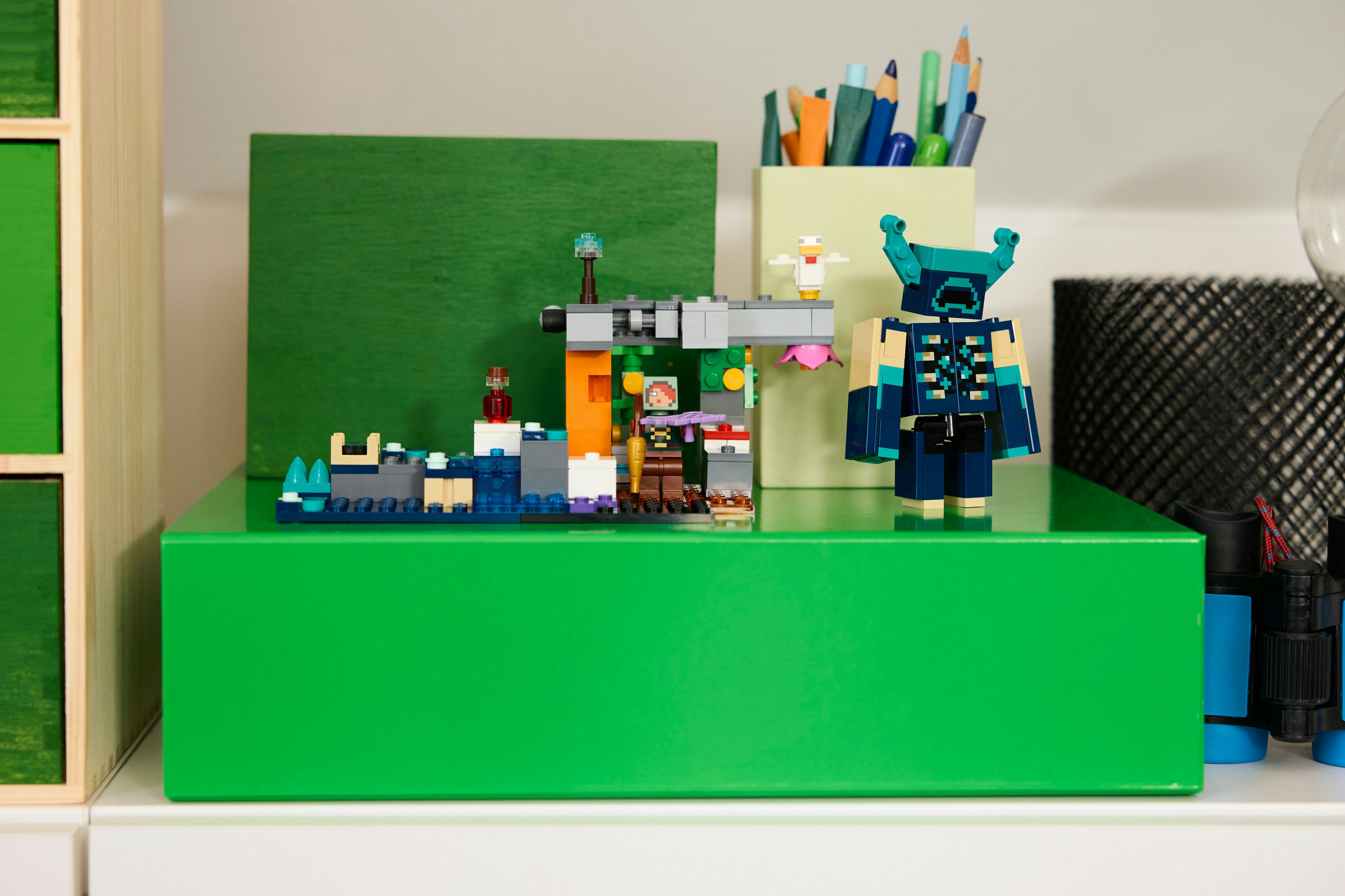 LEGO Bluey 11201 Blueyn ja Katin hupihetket leikkikentällä