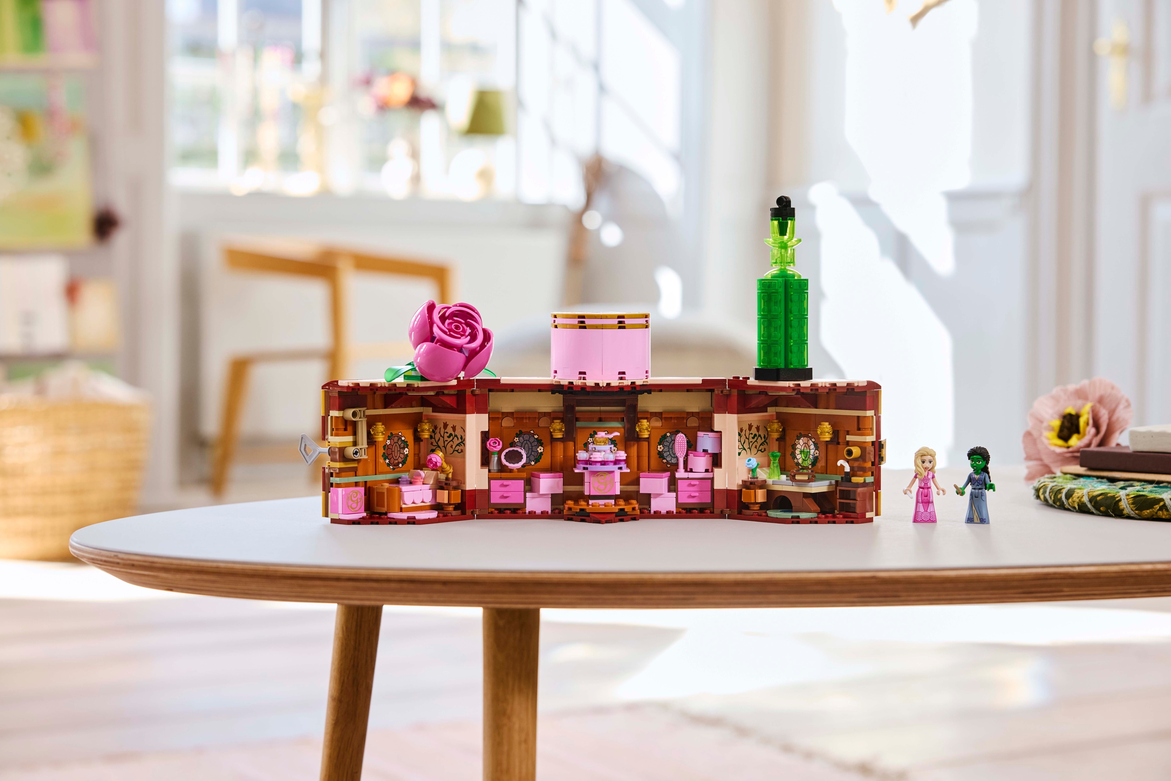 LEGO Wicked 75682 – Elphaban ja Glindan hahmot