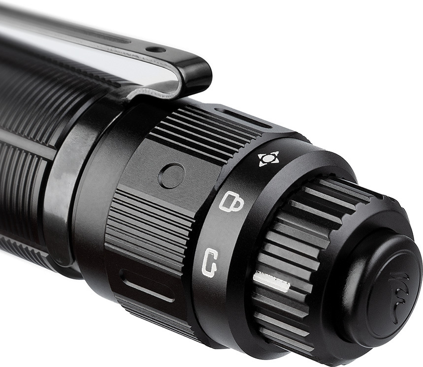 Fenix TK22 -TAC -taskulamppu, 2800 lm