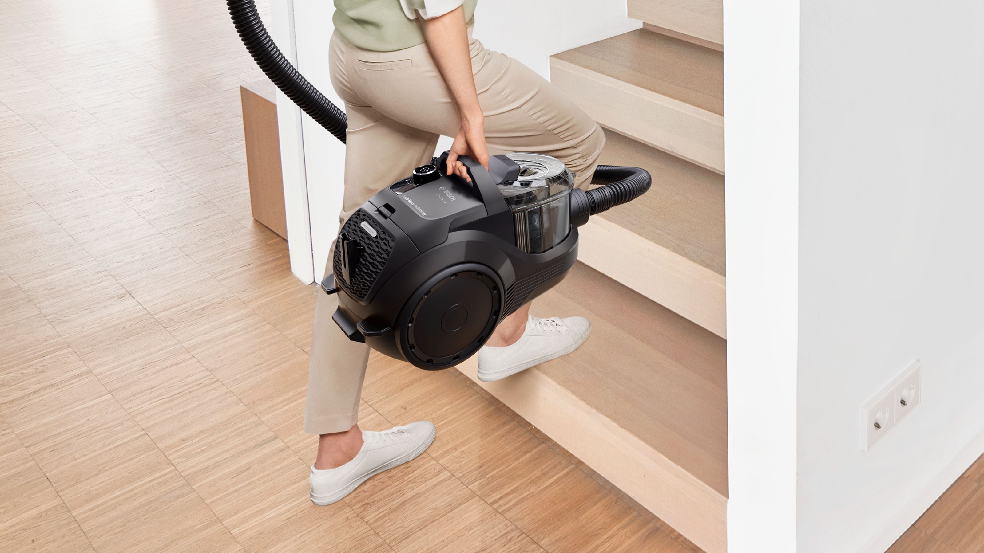 Bosch Serie 4 BGC21X200 -pölypussiton pölynimuri