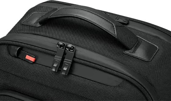Lenovo ThinkPad Professional 16" Gen 2 -tietokonereppu, musta
