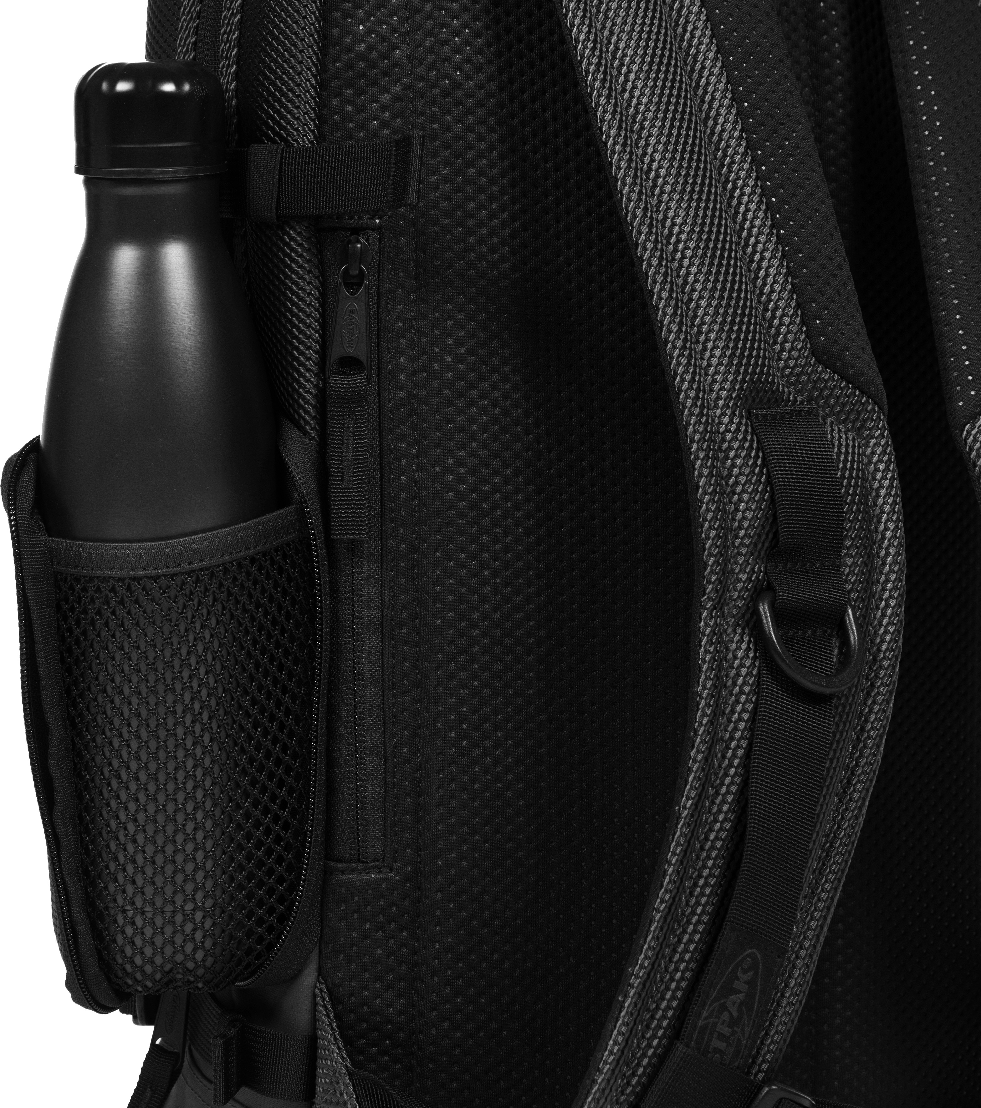 Eastpak TECUM M Cnnct Coat -reppu, musta