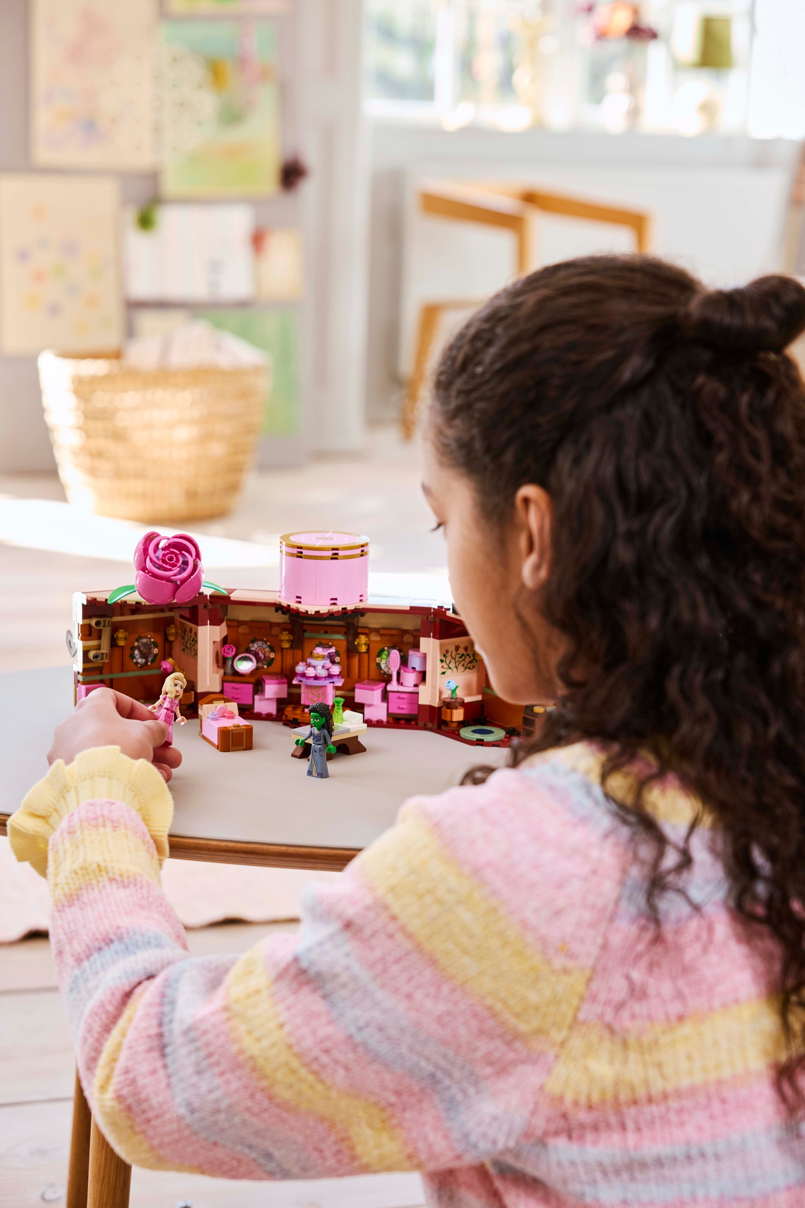LEGO Wicked 75682 – Elphaban ja Glindan hahmot