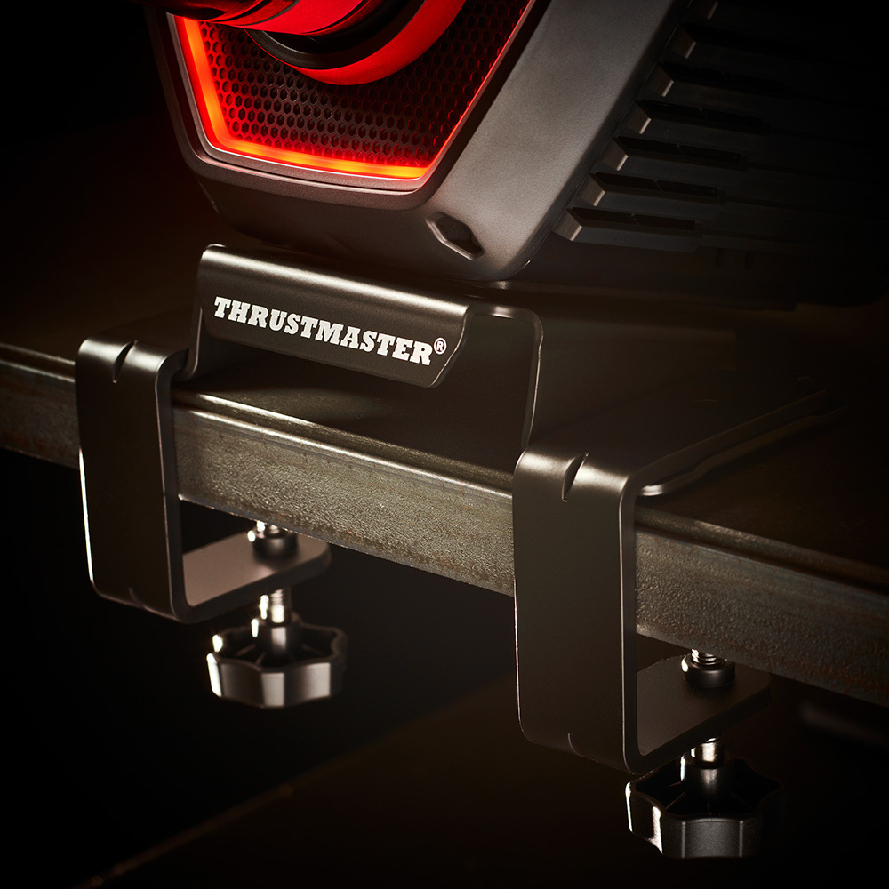 Thrustmaster T818 Desk Mounting Kit kiinnitysjärjestelmä