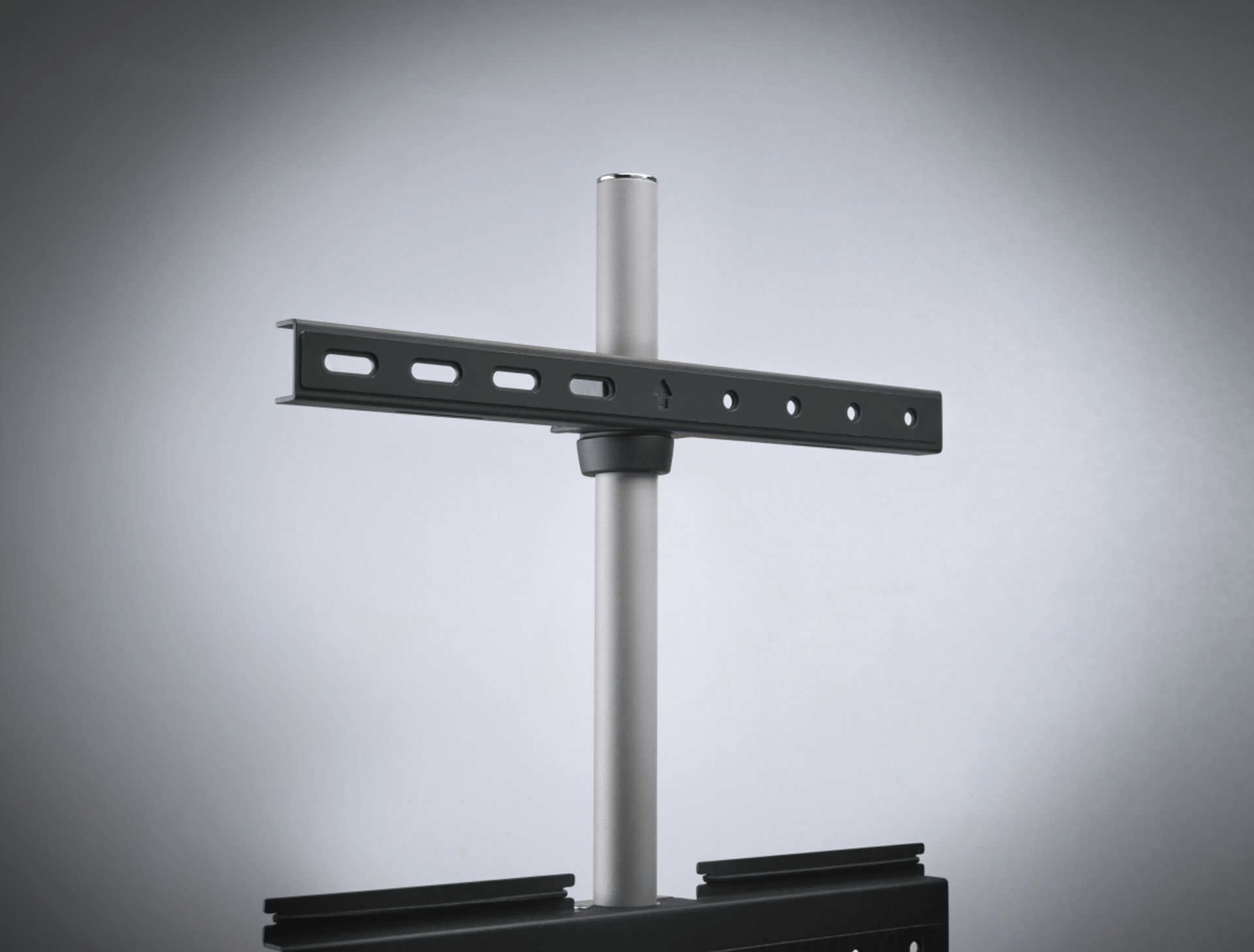 One For All WM7476 -lattiajalusta 32-70" televisiolle