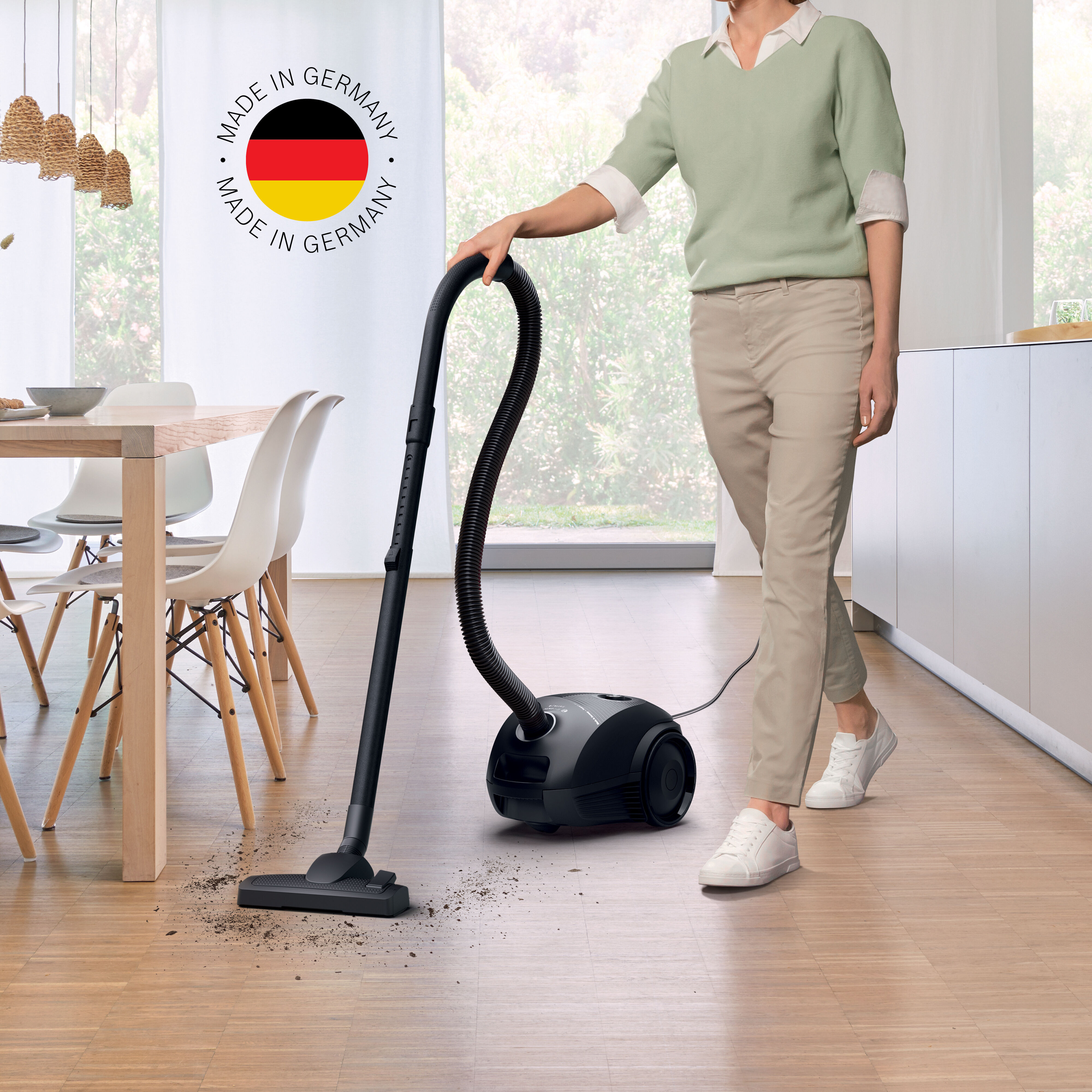 Bosch Série 2 BGBS2BA2 : 3,5L - 550W - 80DB