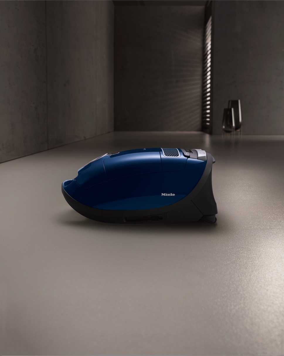 Miele Complete C3 Parquet -pölynimuri, MarineBlue