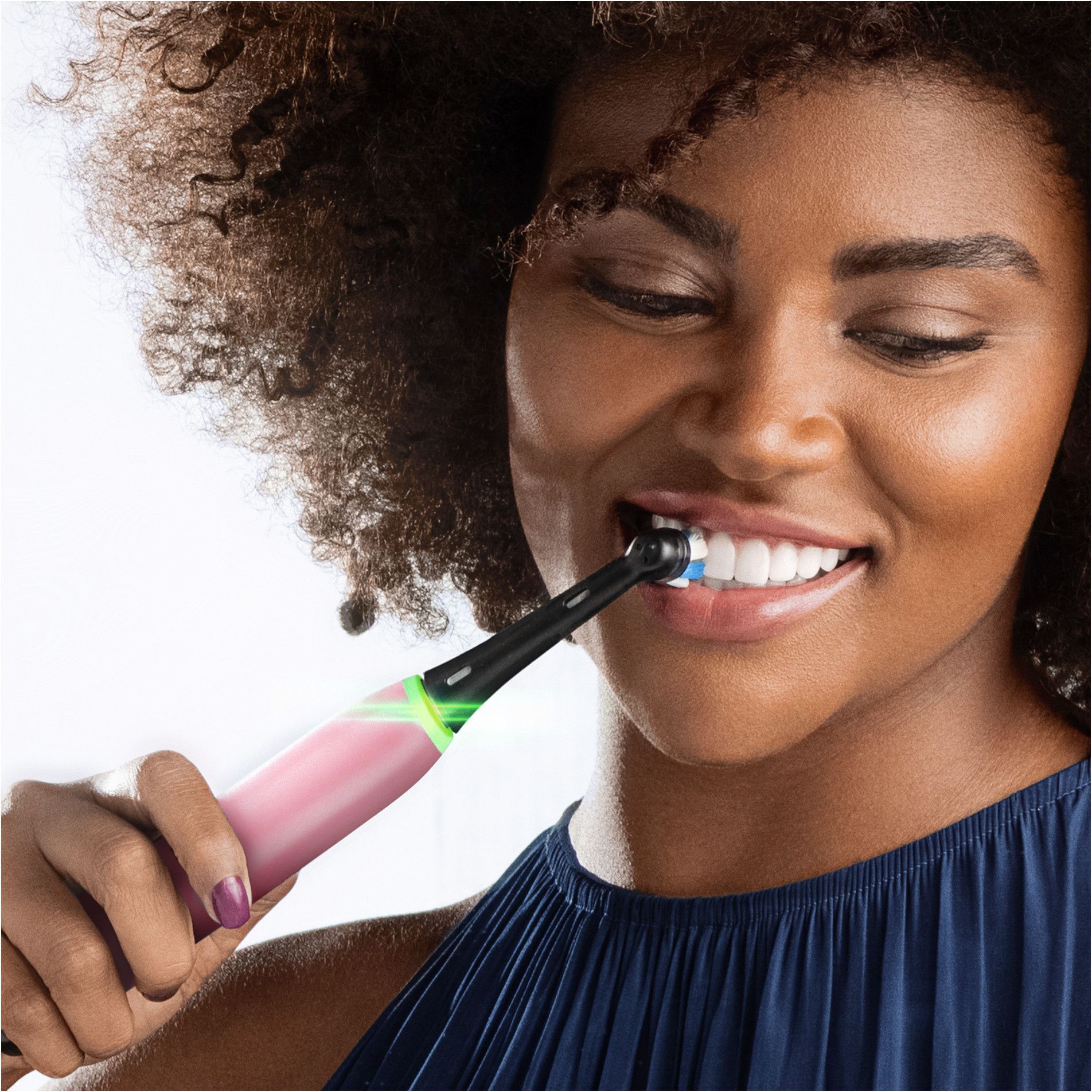 Oral-B iO Series 5s -sähköhammasharja, pinkki