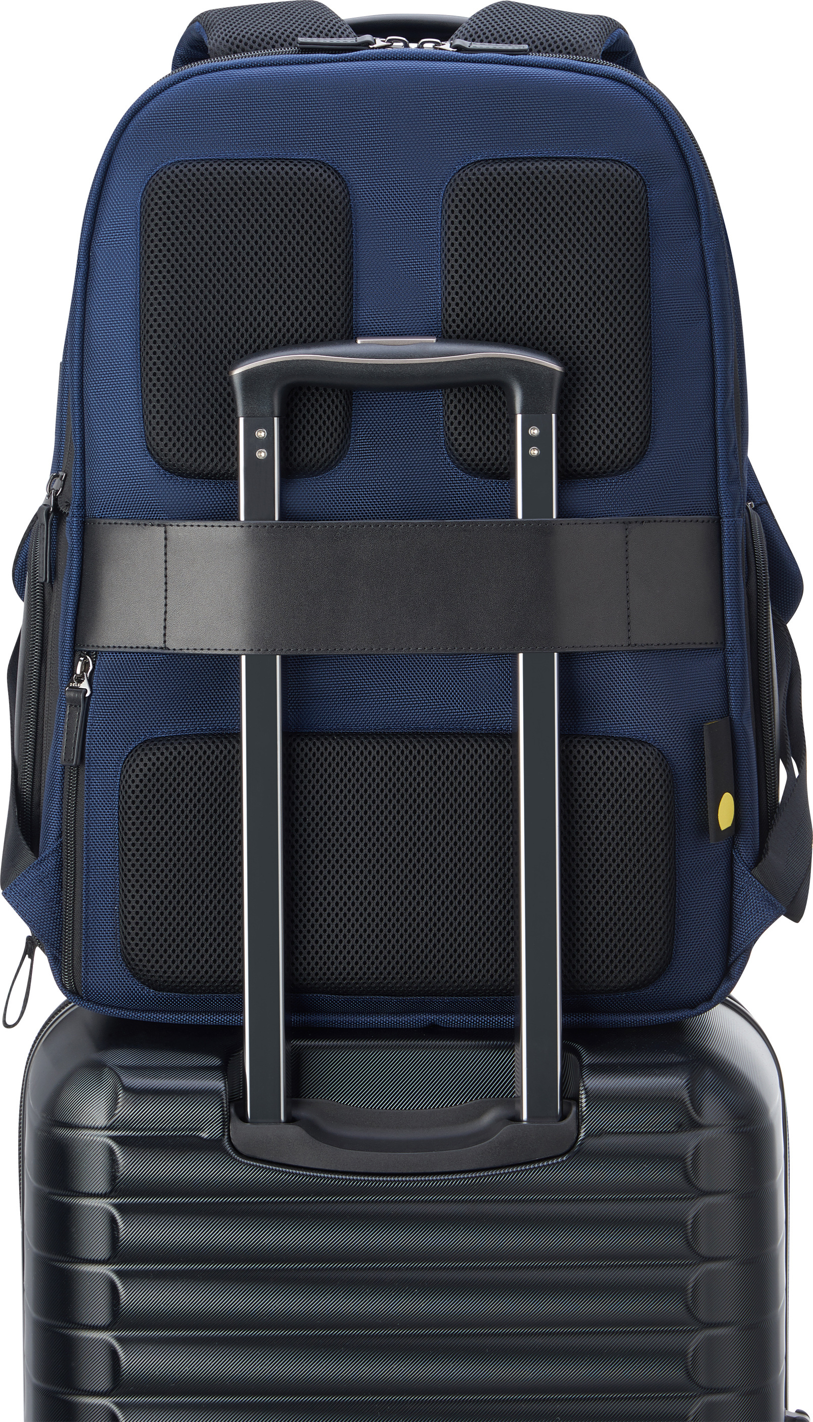 Delsey Wagram Expandable -tietokonereppu 17,3" kannettavalle, sininen