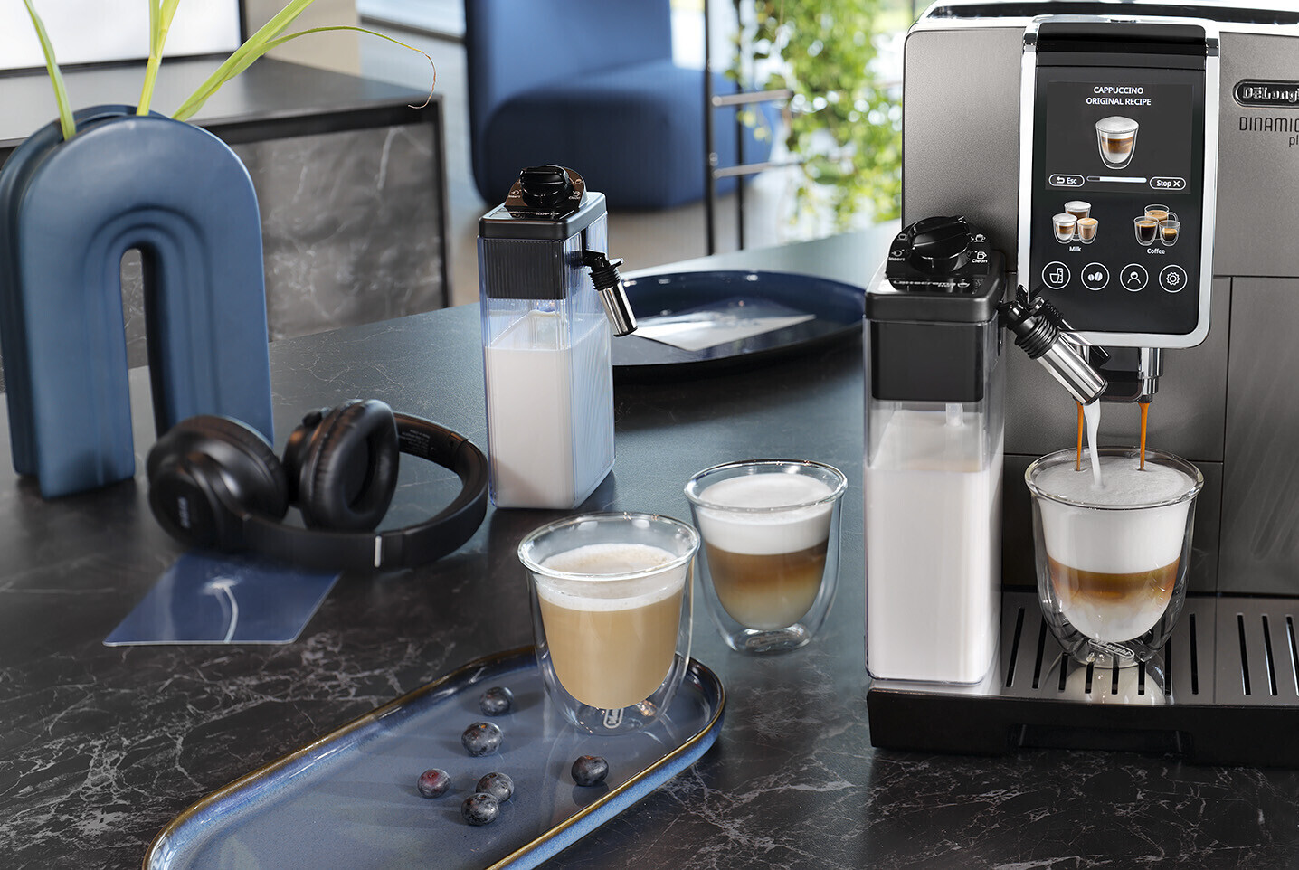 DeLonghi ECAM380.95.TB Dinamica Plus kahviautomaatti