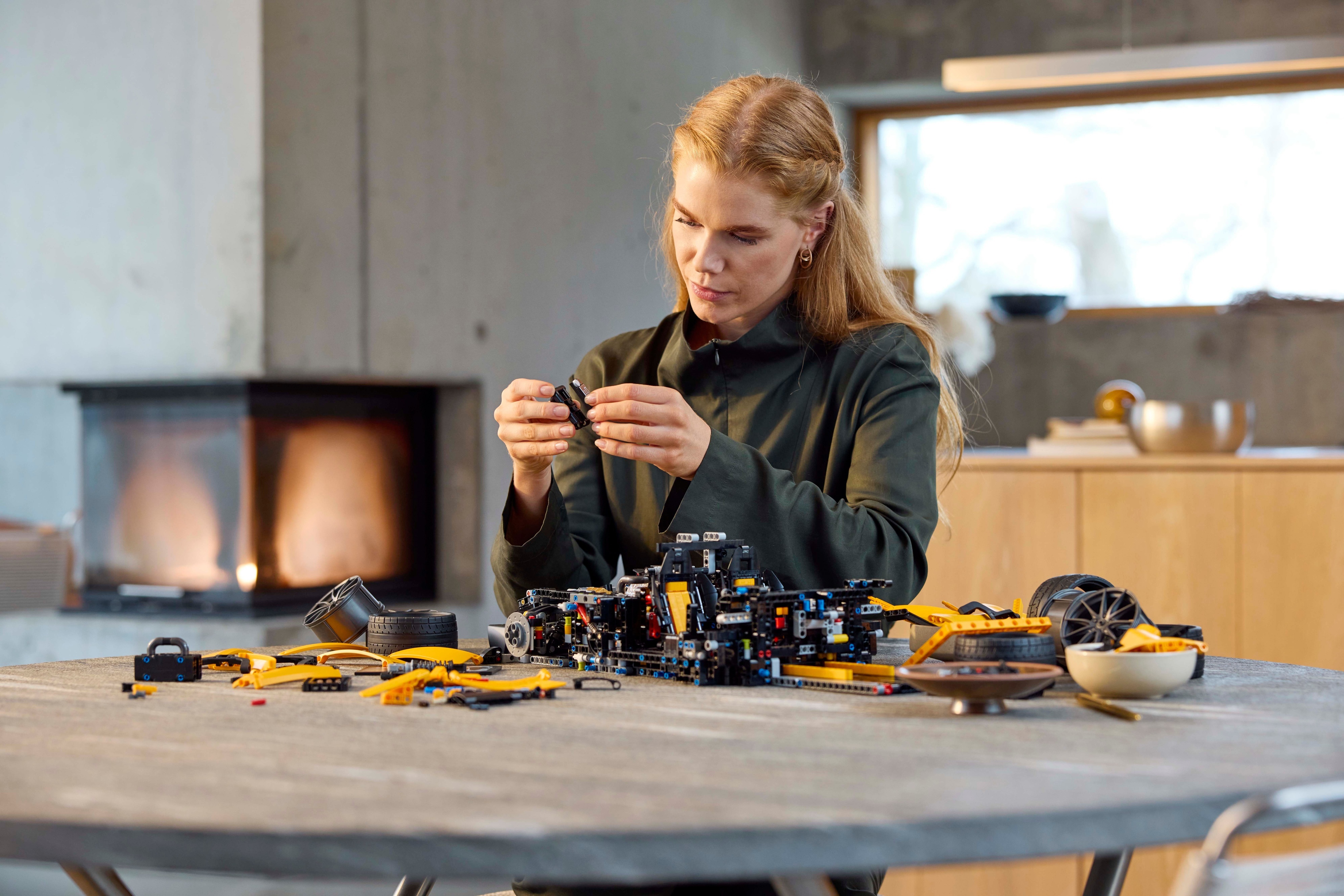 LEGO Technic 42172  - McLaren P1™