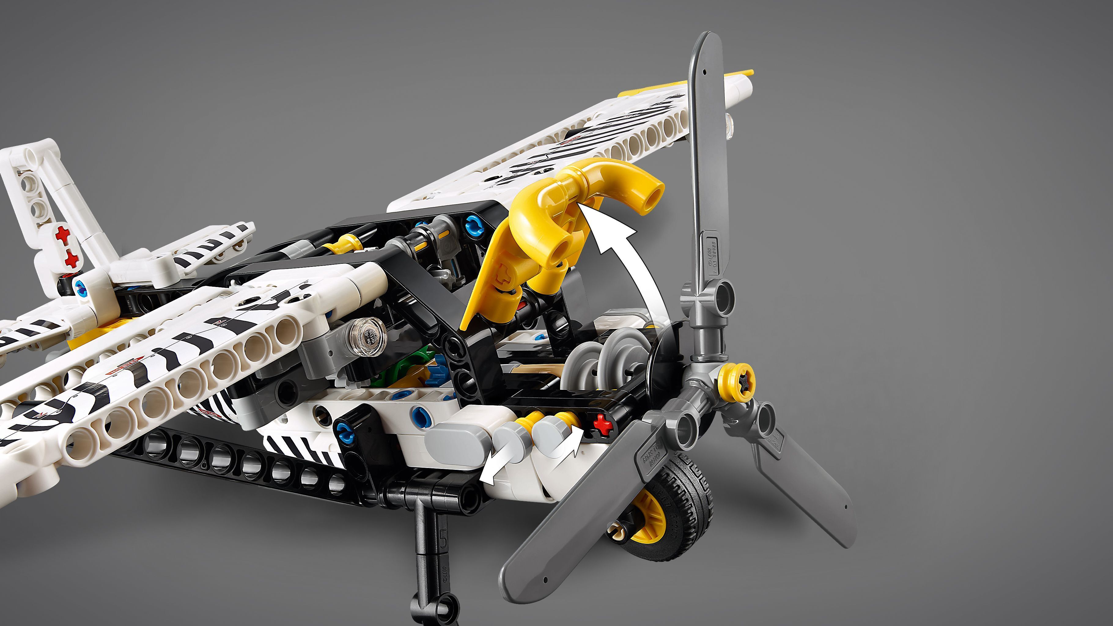 LEGO Technic 42198 – Syrjäseudun pienkone