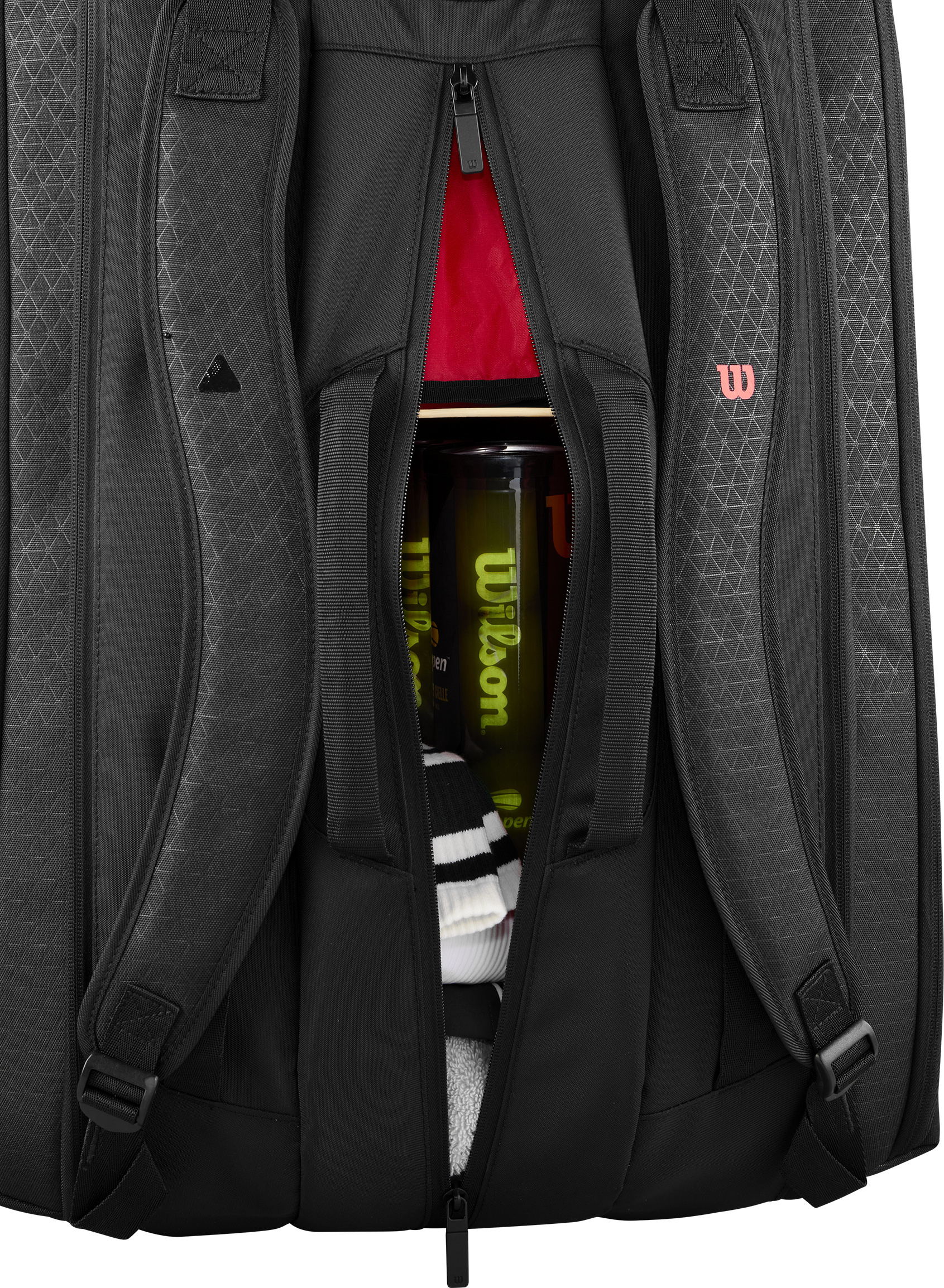 Wilson Clash v3 Super Tour 15-pack mailalaukku, musta