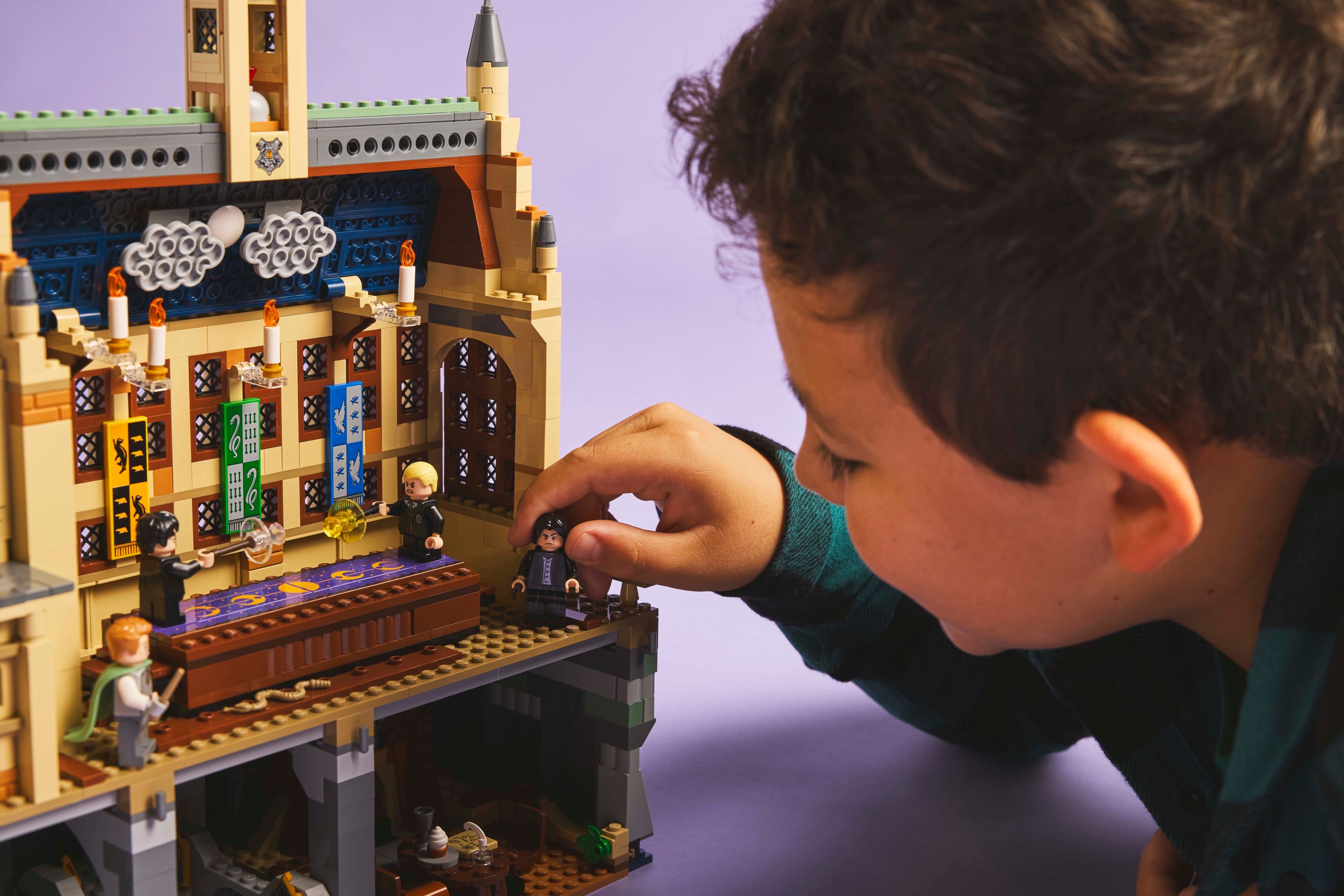 LEGO Harry Potter 76441 – Tylypahkan linna: Kaksintaistelukerho