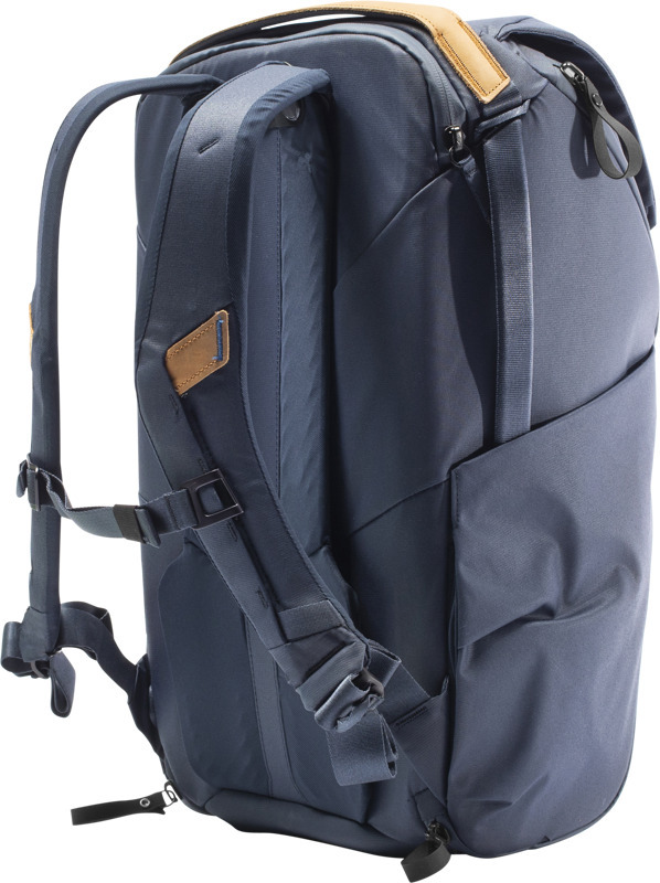 Peak Design Everyday Backpack 30L v2 -päiväreppu, keskiyönsininen 3 Peak Design Everyday Backpack 30L v2 -päiväreppu, keskiyönsininen - Image 3