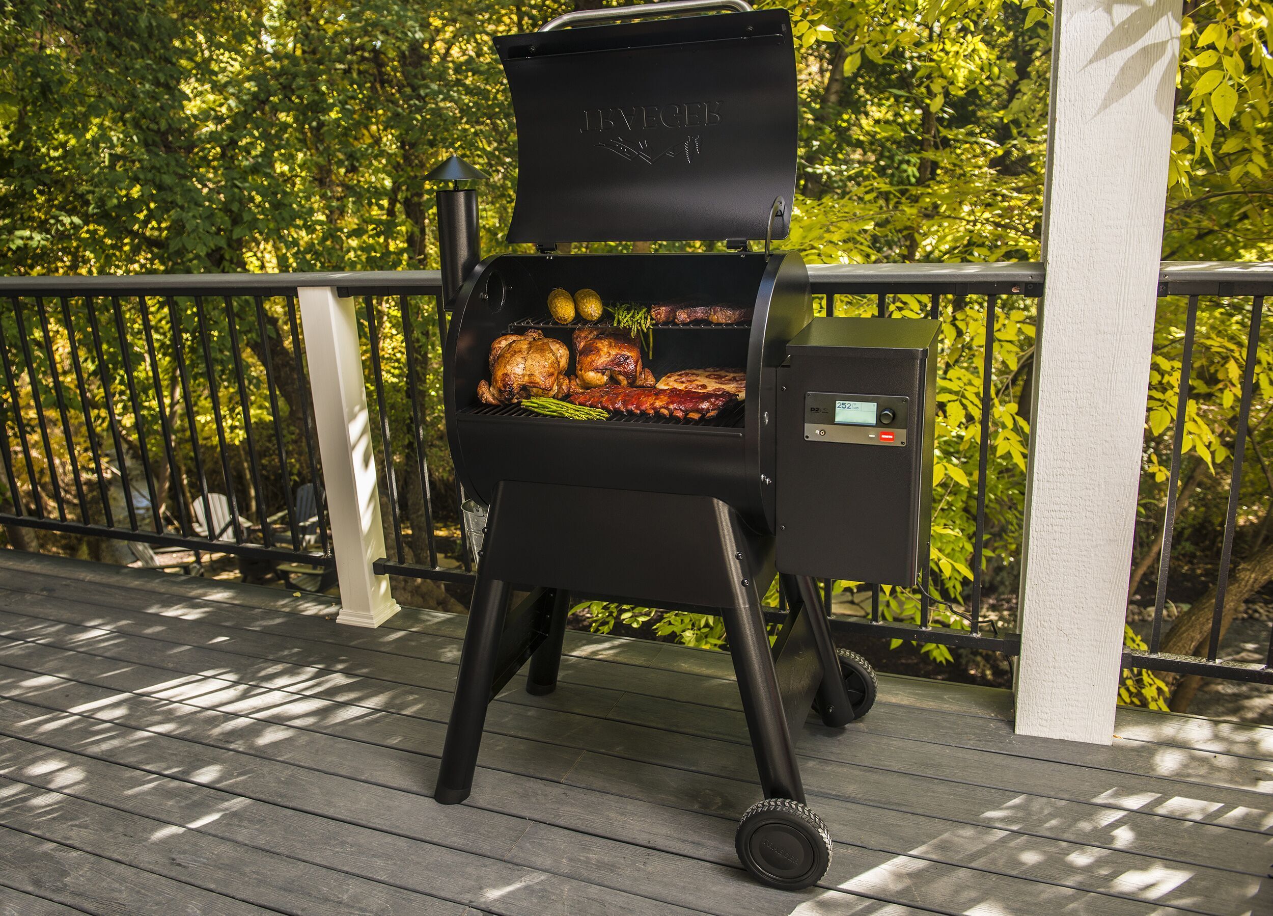Traeger PRO 575 -pellettigrilli
