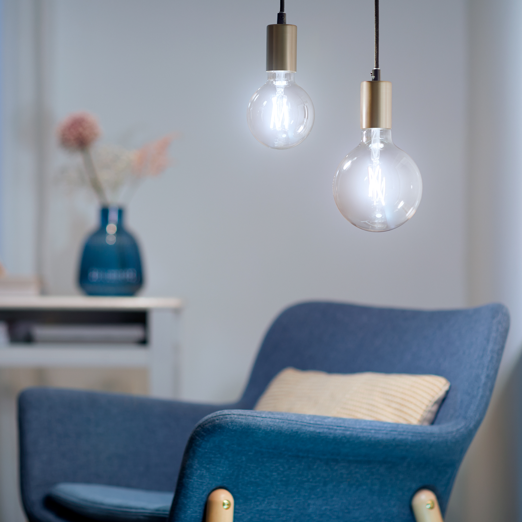 WiZ älylamppu globe, E27, kirkas lasi, tunable white - valkoisen valon sävyt, Wi-Fi, 2700-6500 K, 806 lm, 9 cm