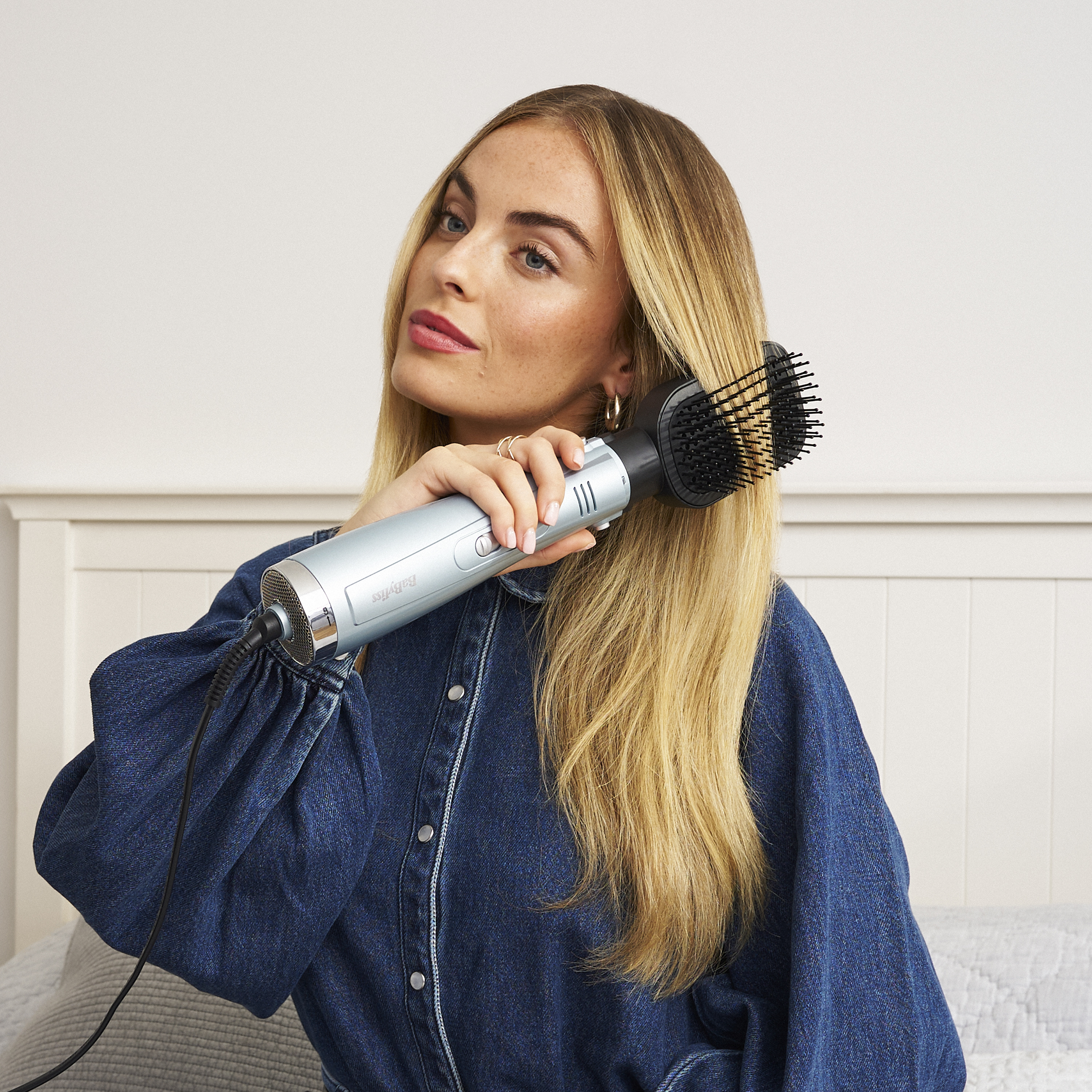 Babyliss AS774E Hydro-Fusion 4-in-1 Hair Dryer Brush ilmakiharrin