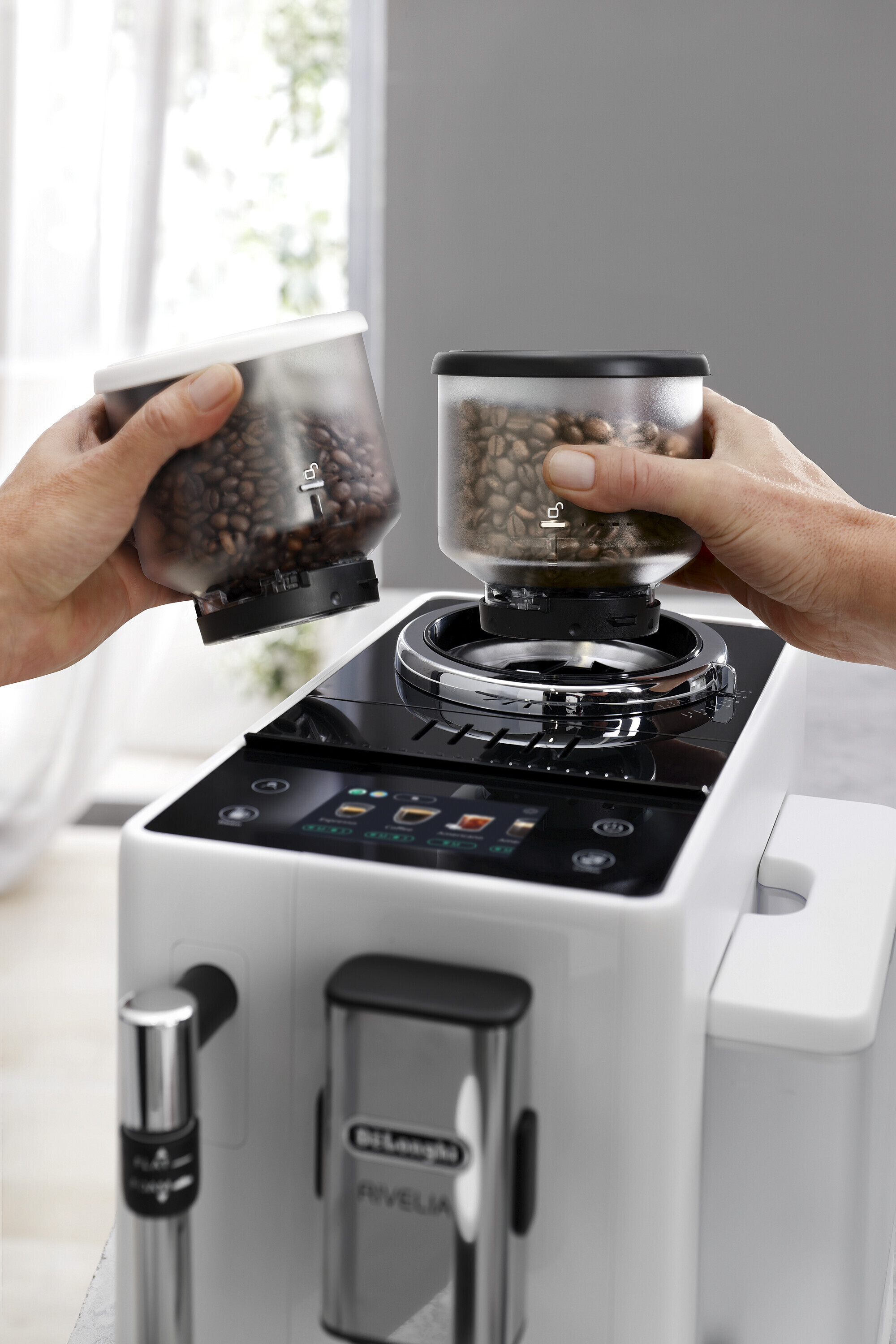 DeLonghi EXAM440.35.W Rivelia kahvikone