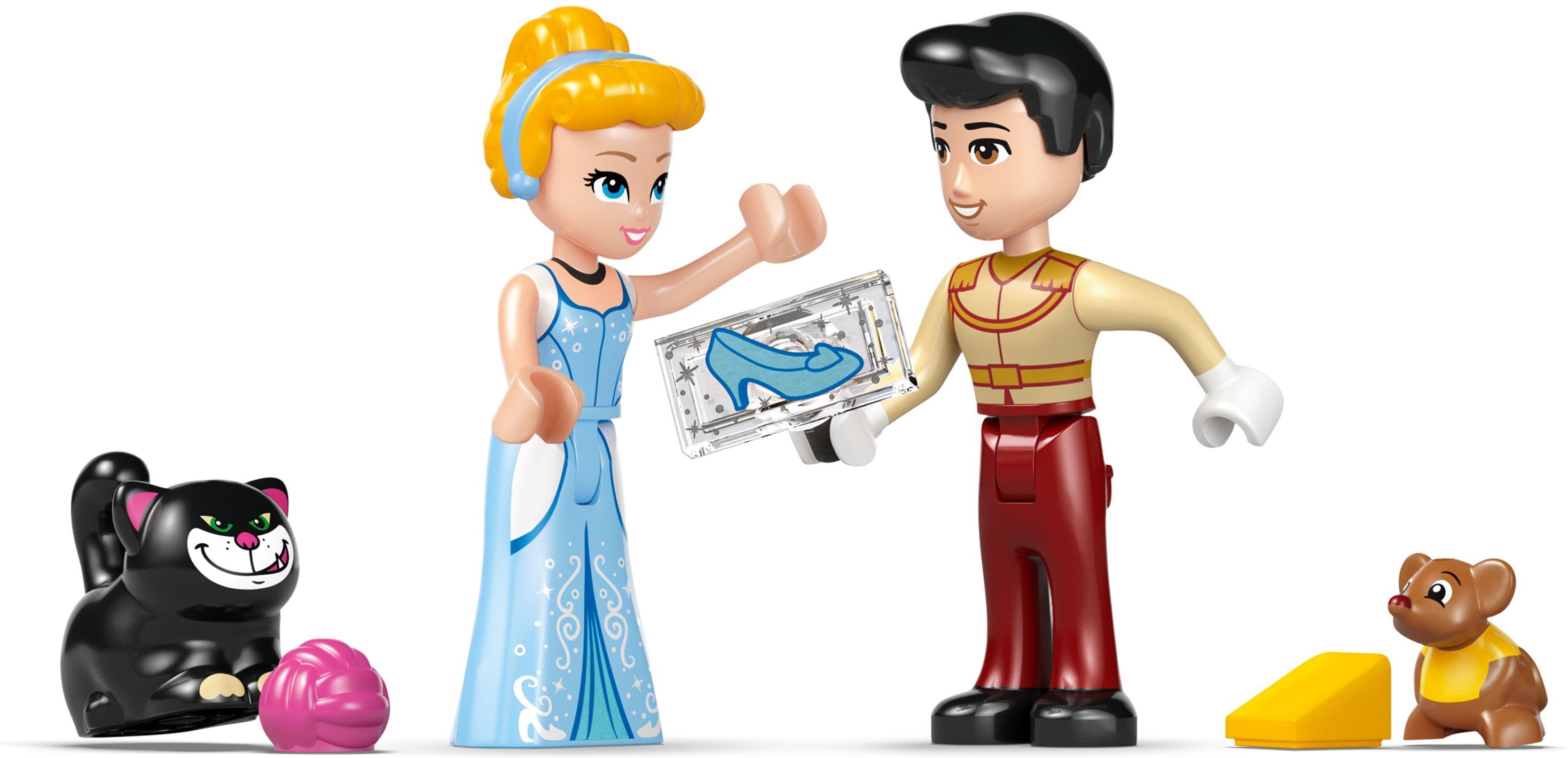 LEGO Disney Princess 43275 – Tuhkimon linna ja hevosvaunut