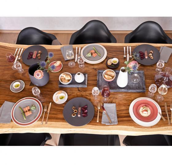 Villeroy & Boch Manufacture Rock -syvä lautanen, 28 cm