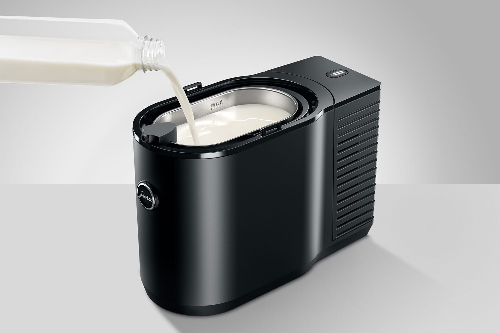 Jura Cool Control EA -maidonjäähdytin, 2,5 l, musta