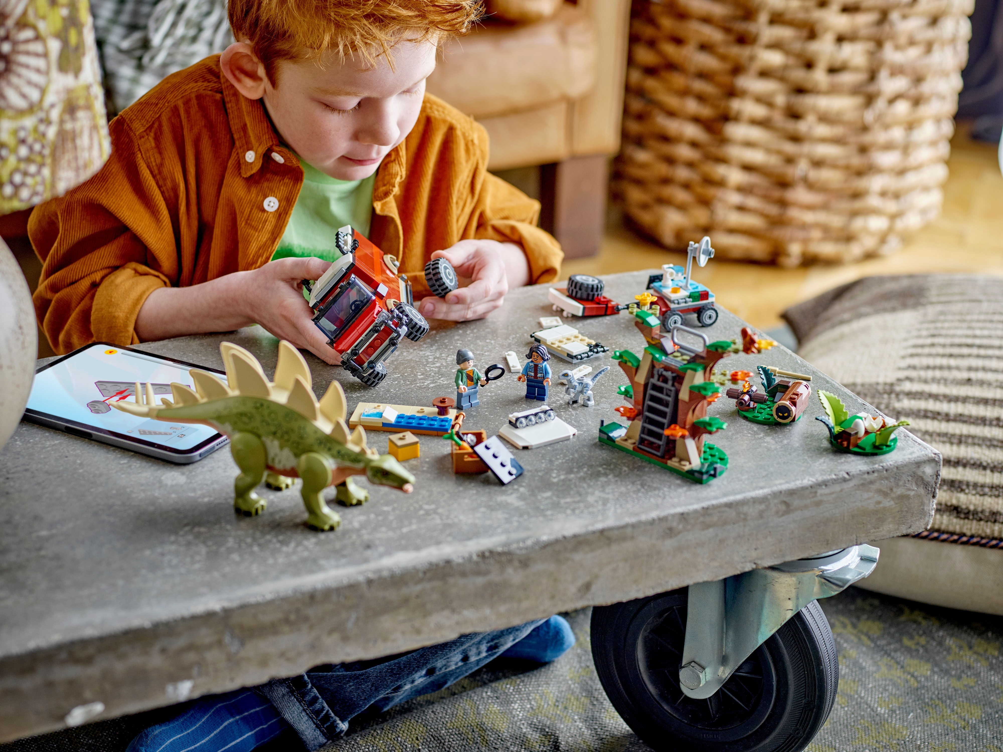 LEGO Jurassic World 76965  - Dinosaurus-operaatiot: Stegosaurus